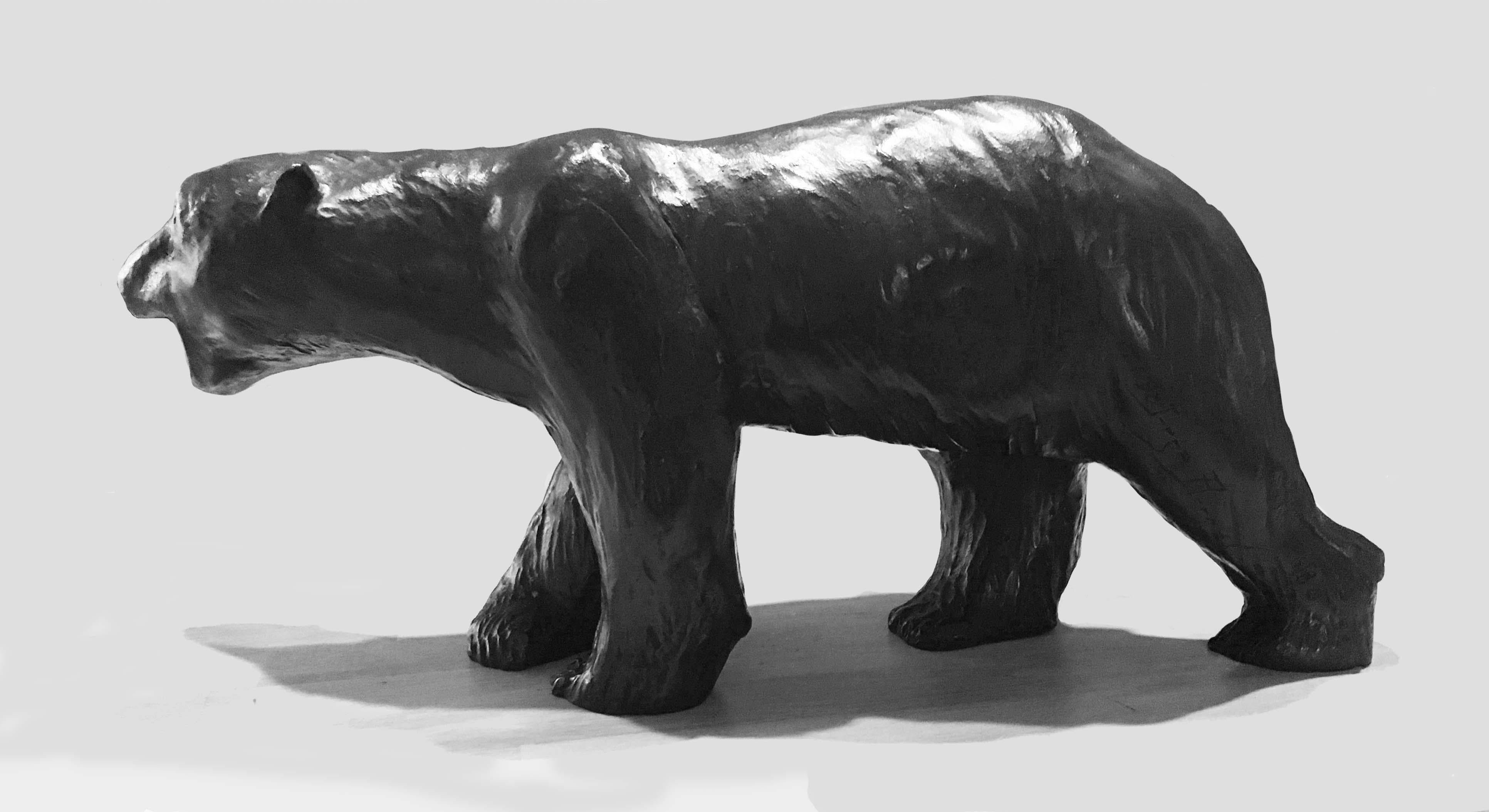 Ours Polaire - Sculpture by Jorge Borras