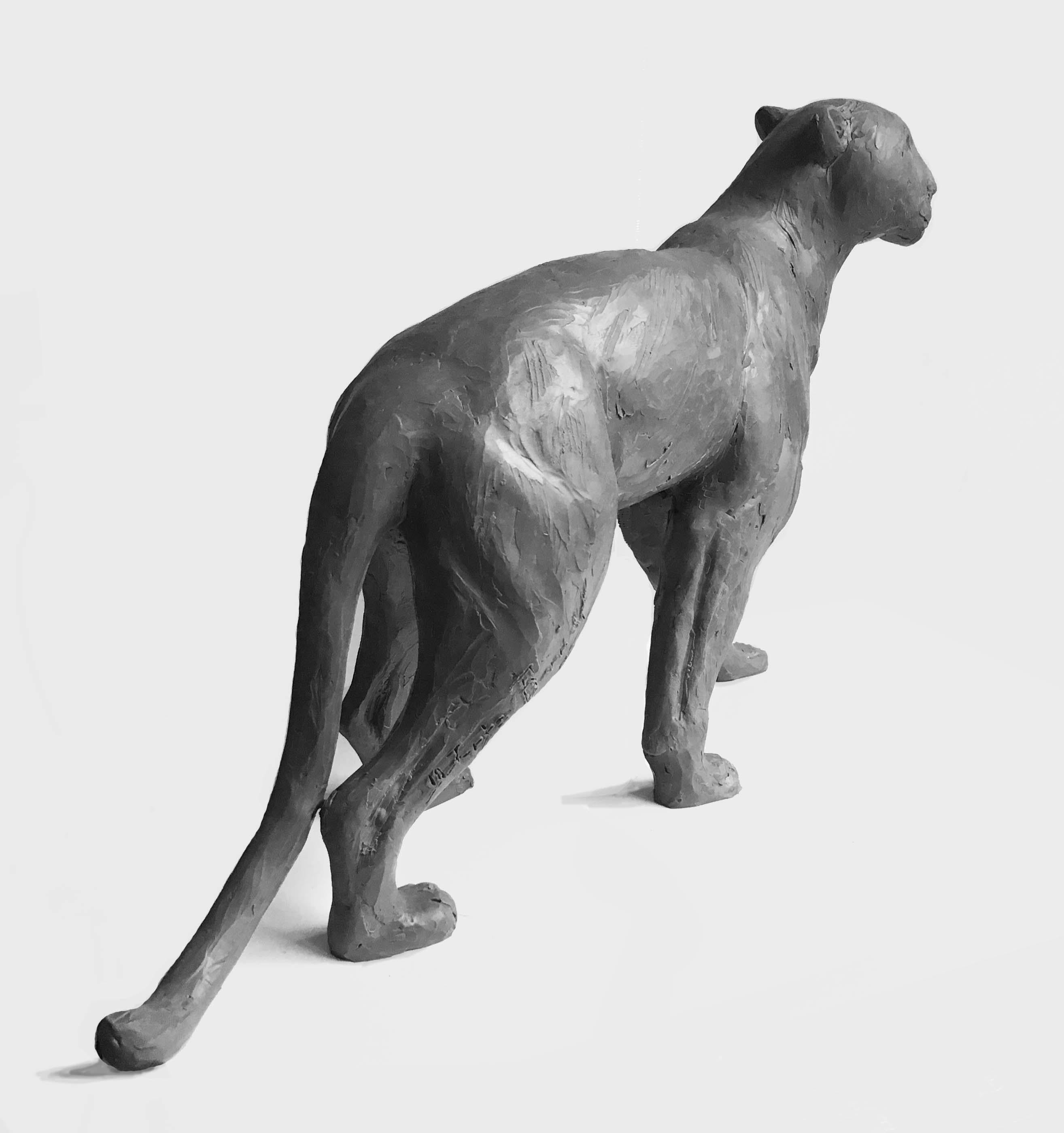 Panthere curieuse - Sculpture by Jorge Borras