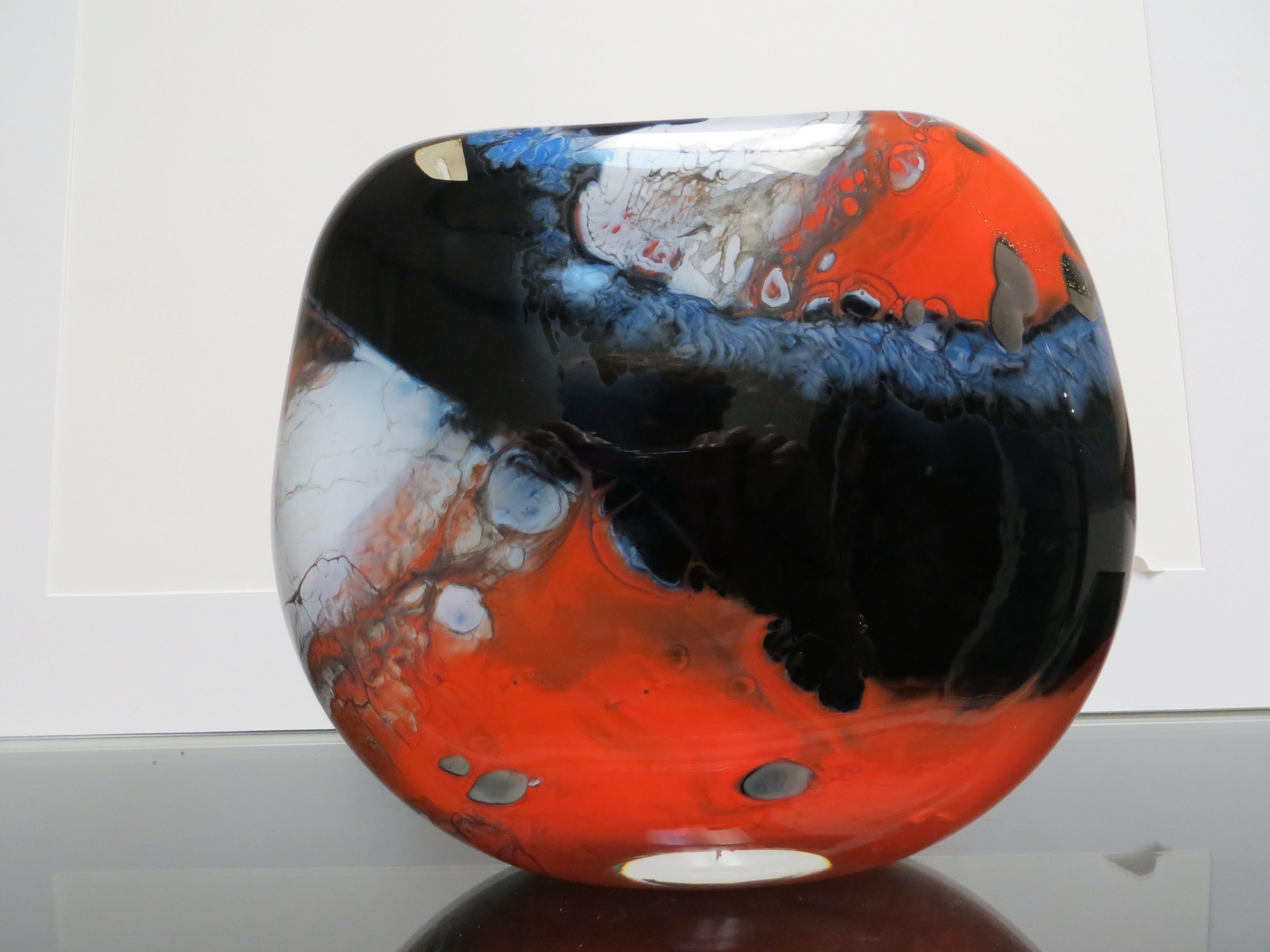 Blown Glass Vase - Sculpture by Eric Laurent 