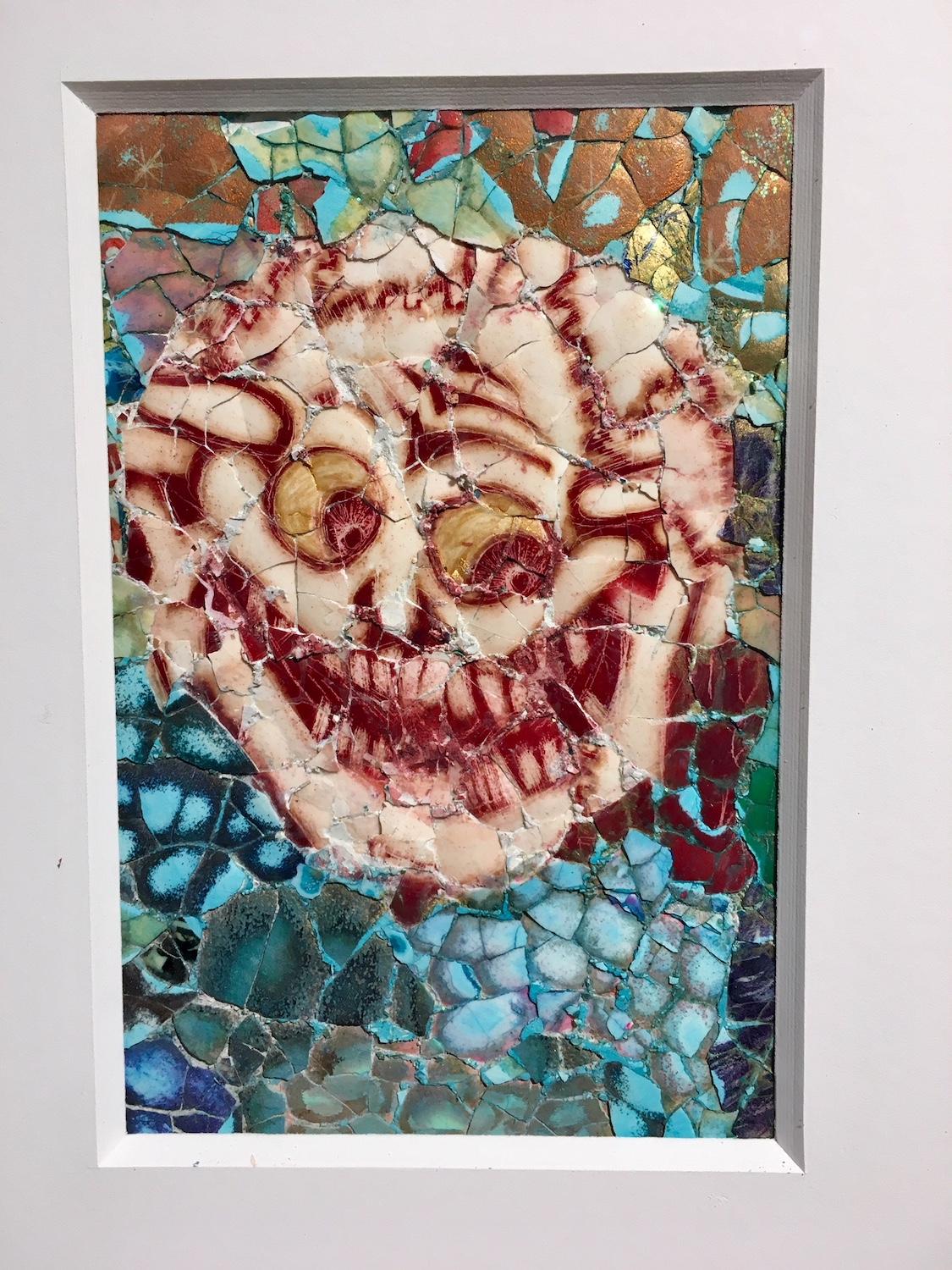 Collage di gusci d'uovo: "Skully 2
