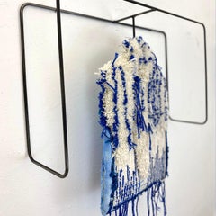 Textil-Textil-Skulptur auf Stahlrahmen: „Schaukelschildkröte“