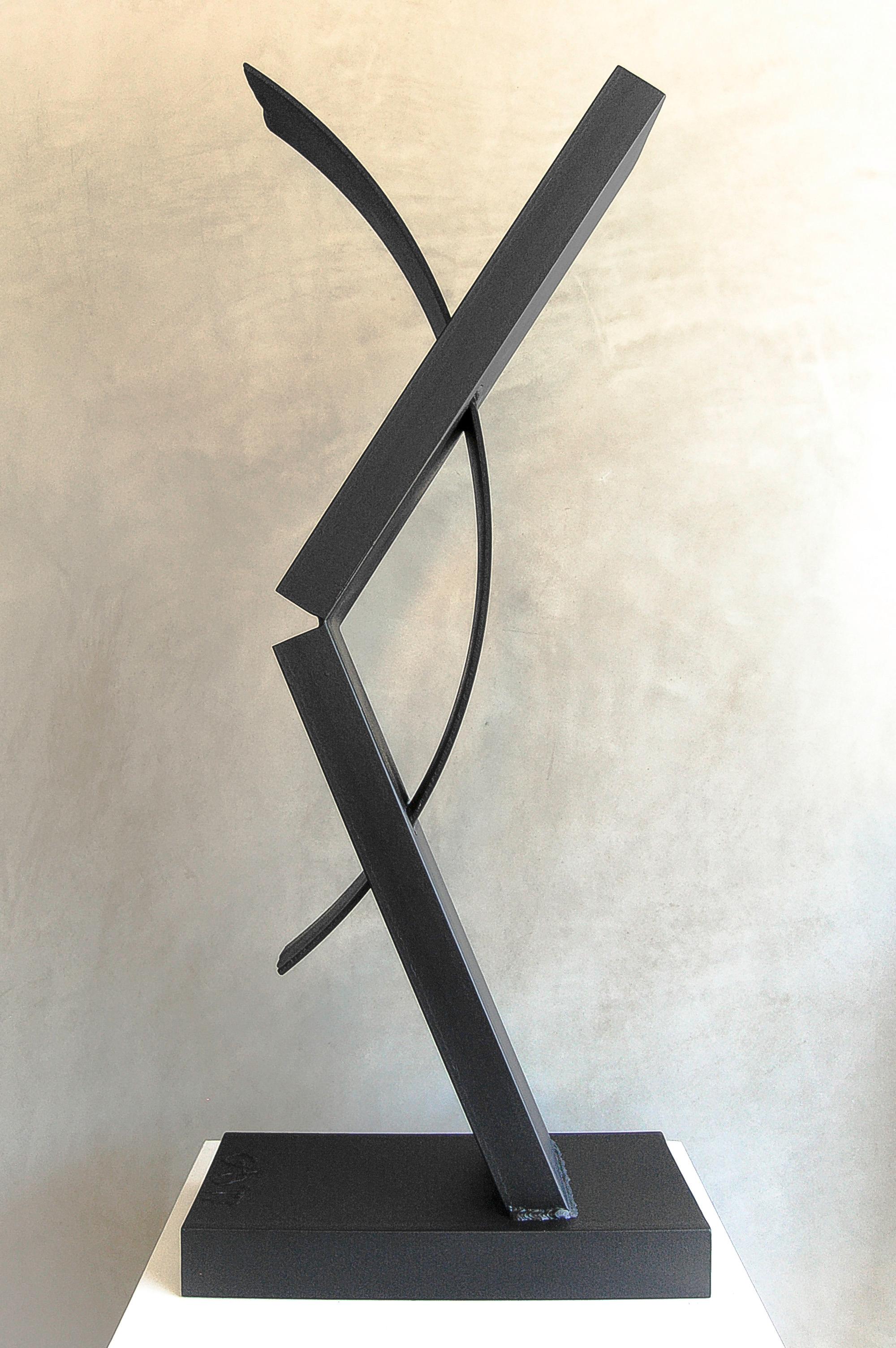 Eclipse - Grande sculpture en acier moderne et équilibrée géométrique noire d'origine en vente 2