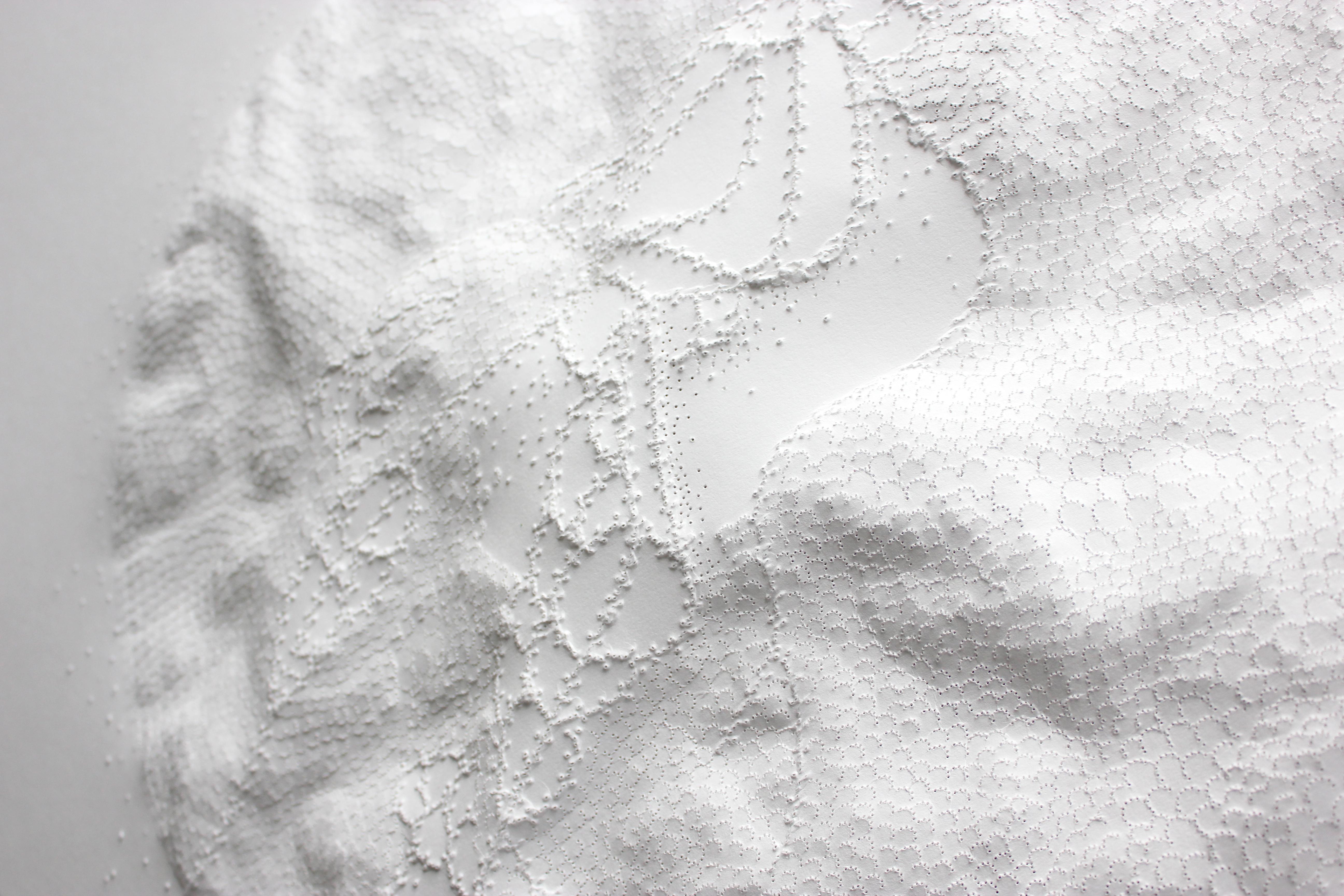 EC 15 - textural abstract circle shape nature inspired white sculpted paper - Art by Anne-Charlotte Saliba
