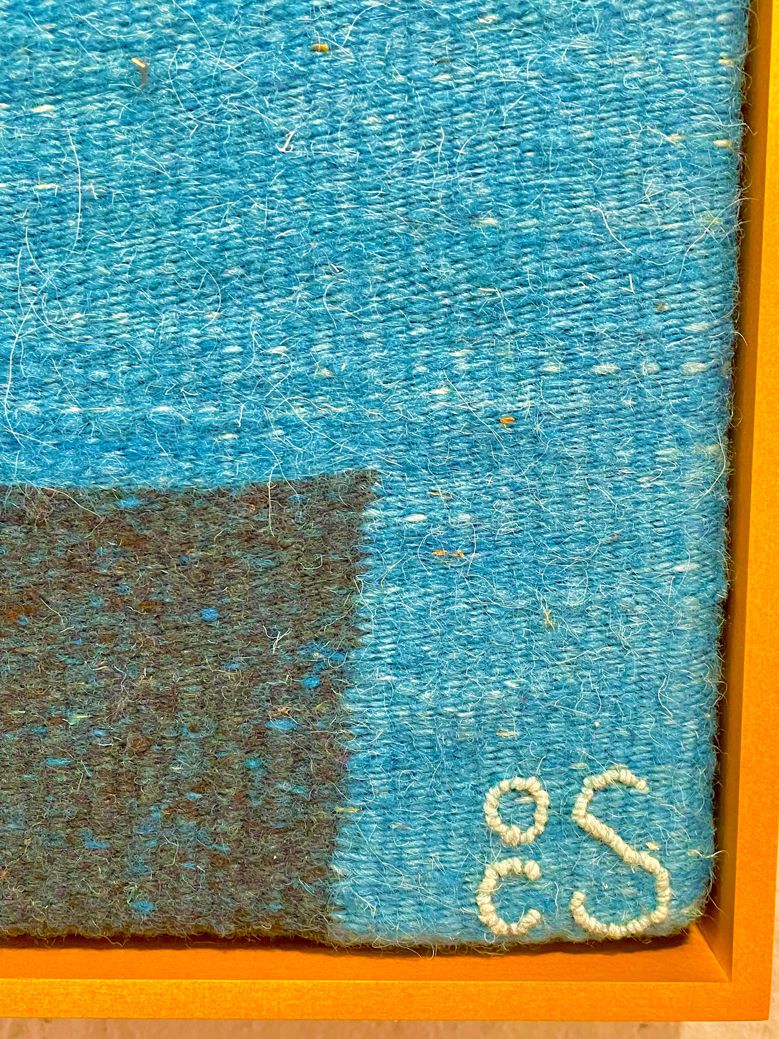 Crossing Path -textile abstrait géométrique beige, bleu tissé à la main encadré en vente 4