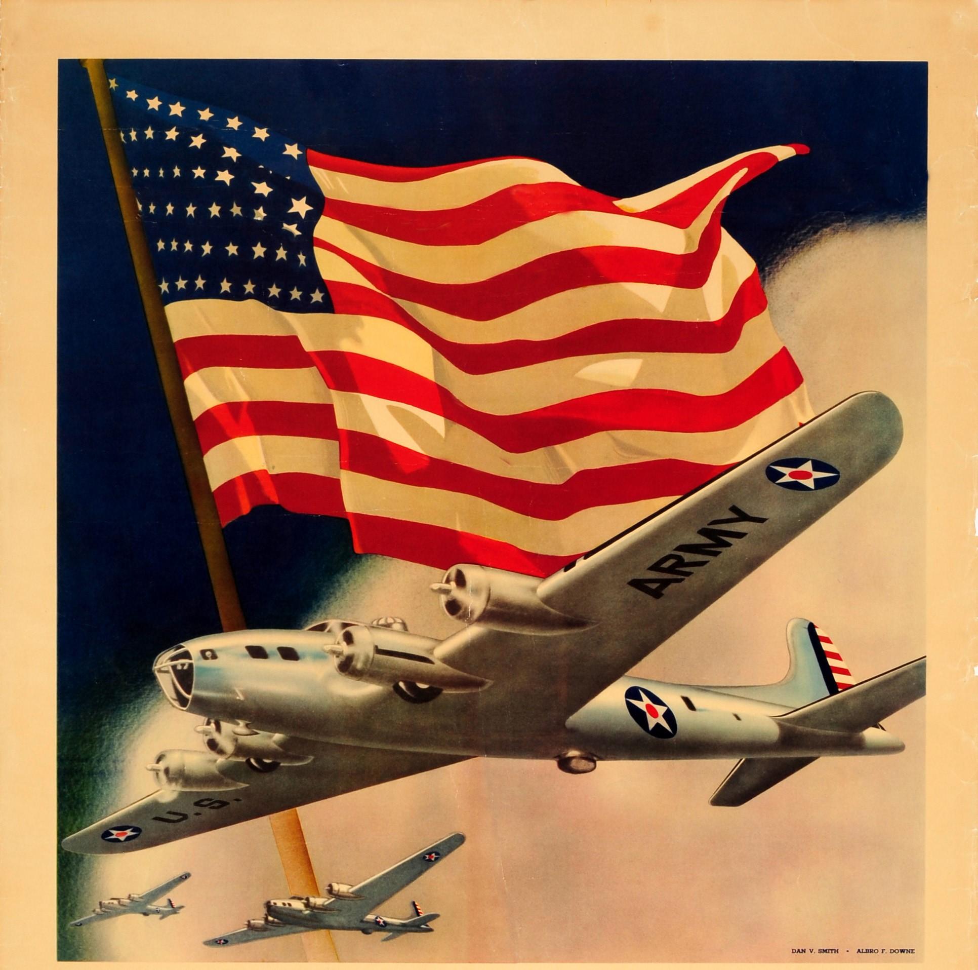 Affiche originale vintage de l'armée américaine de la Seconde Guerre mondiale - « Keep 'em Flying » - L'armée américaine de l'air - Print de Dan V Smith and Albro F Downe