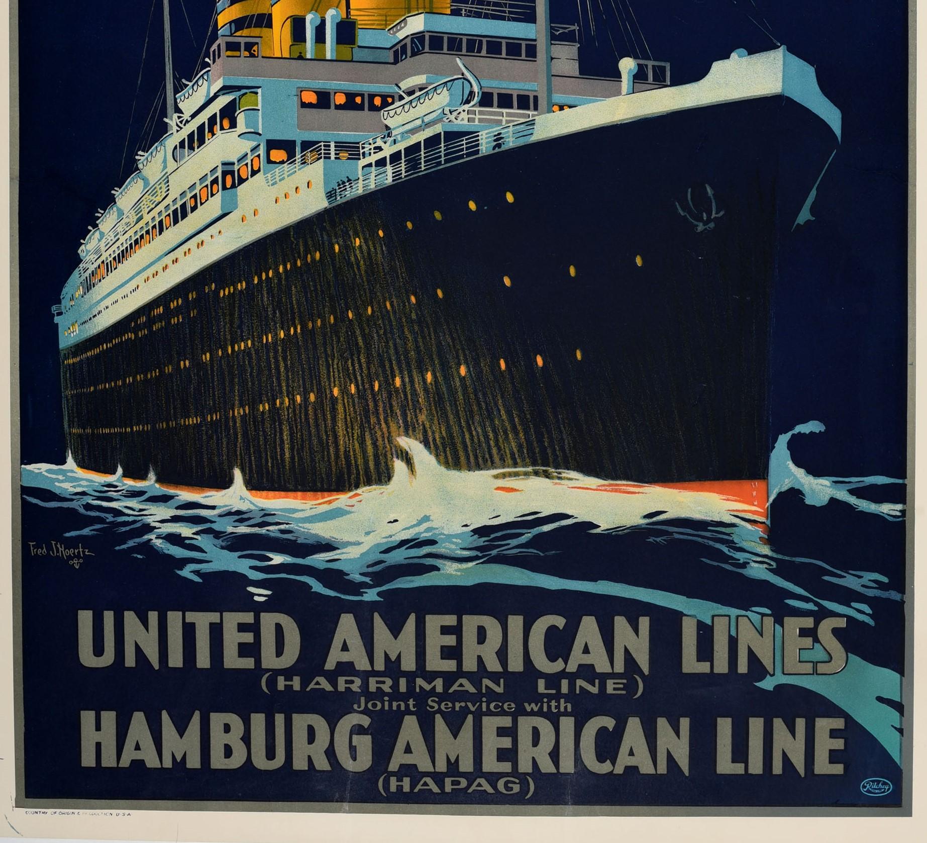 Original Vintage Poster Across The Atlantic Ocean Liner Cruise Travel Ship HAPAG - Noir Print par Fred J. Hoertz