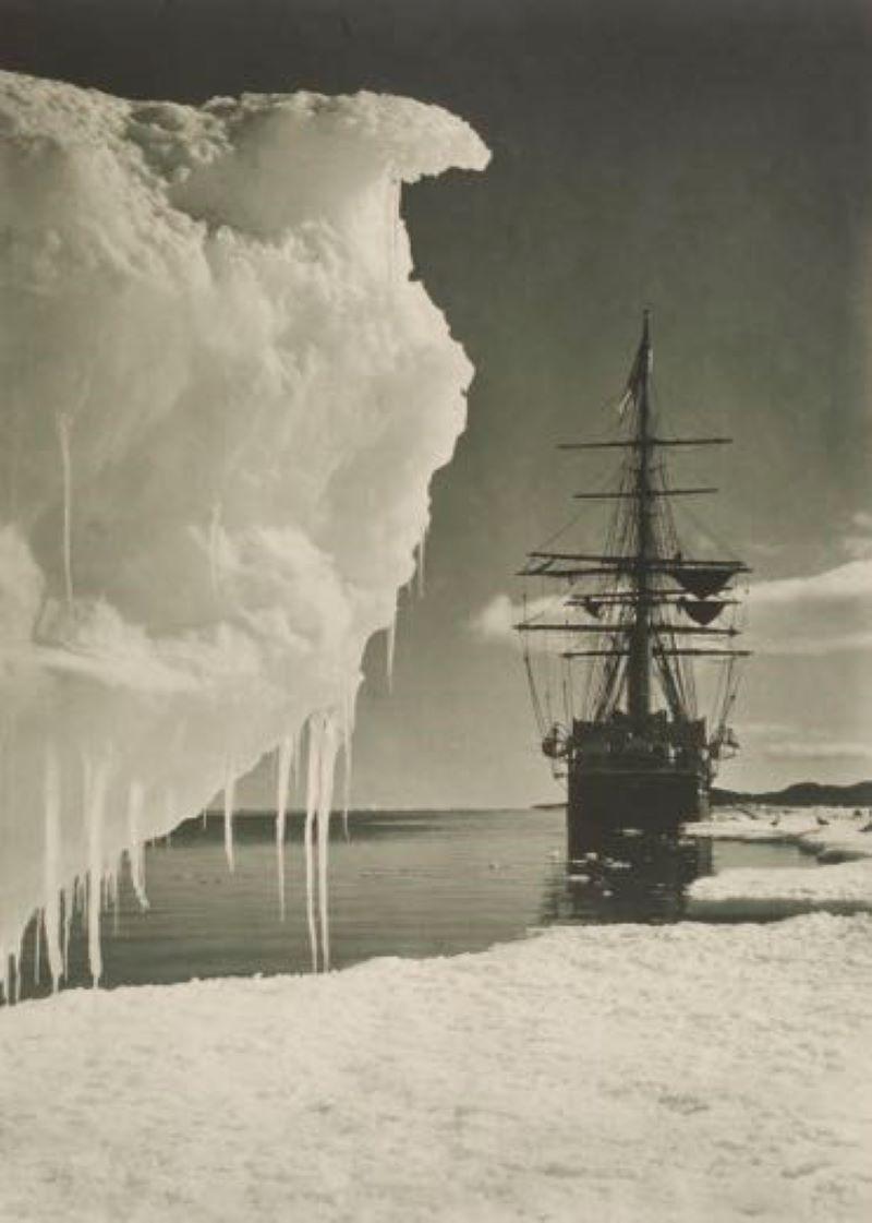 Herbert Ponting Black and White Photograph – Britische Antarktis-Expedition (1910-13)