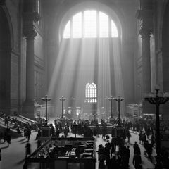 Pennsylvania Station (1930) Silbergelatinefaser-Druck - Übergröße 