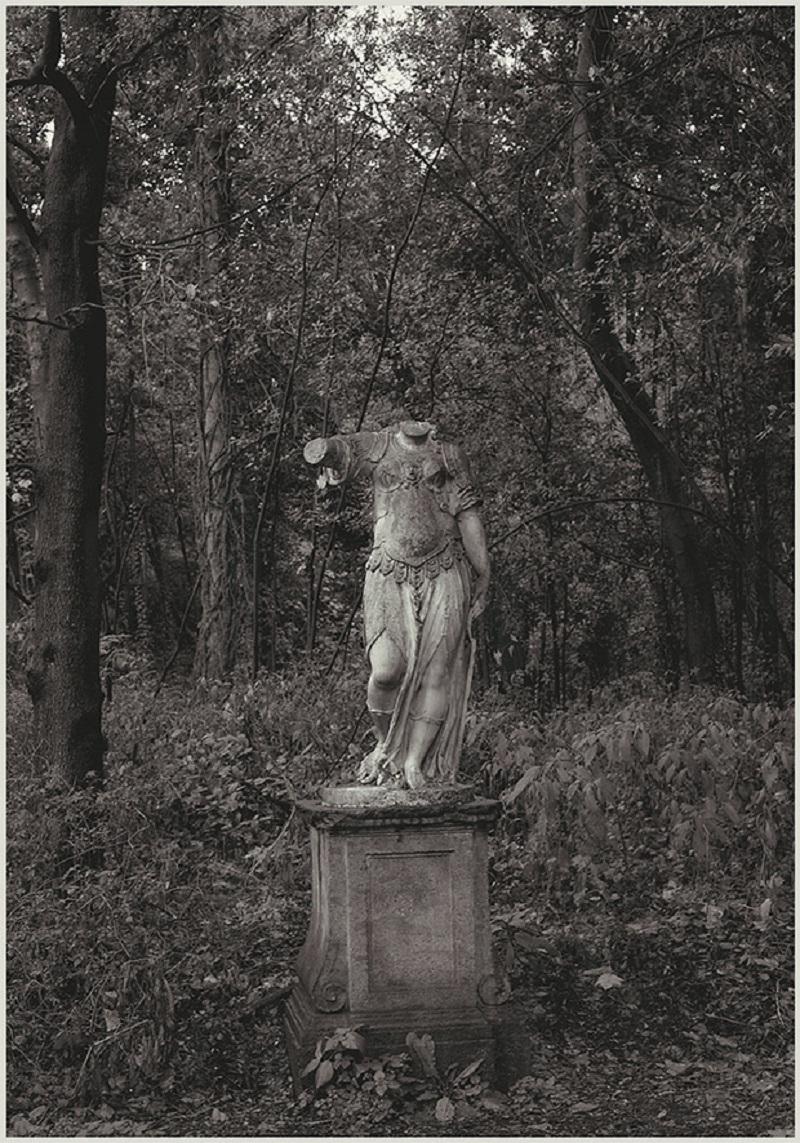 Salvatore Arnone Figurative Photograph - Statue, From The Labyrinth series. Landscape and Sculpture. B&W Photograph