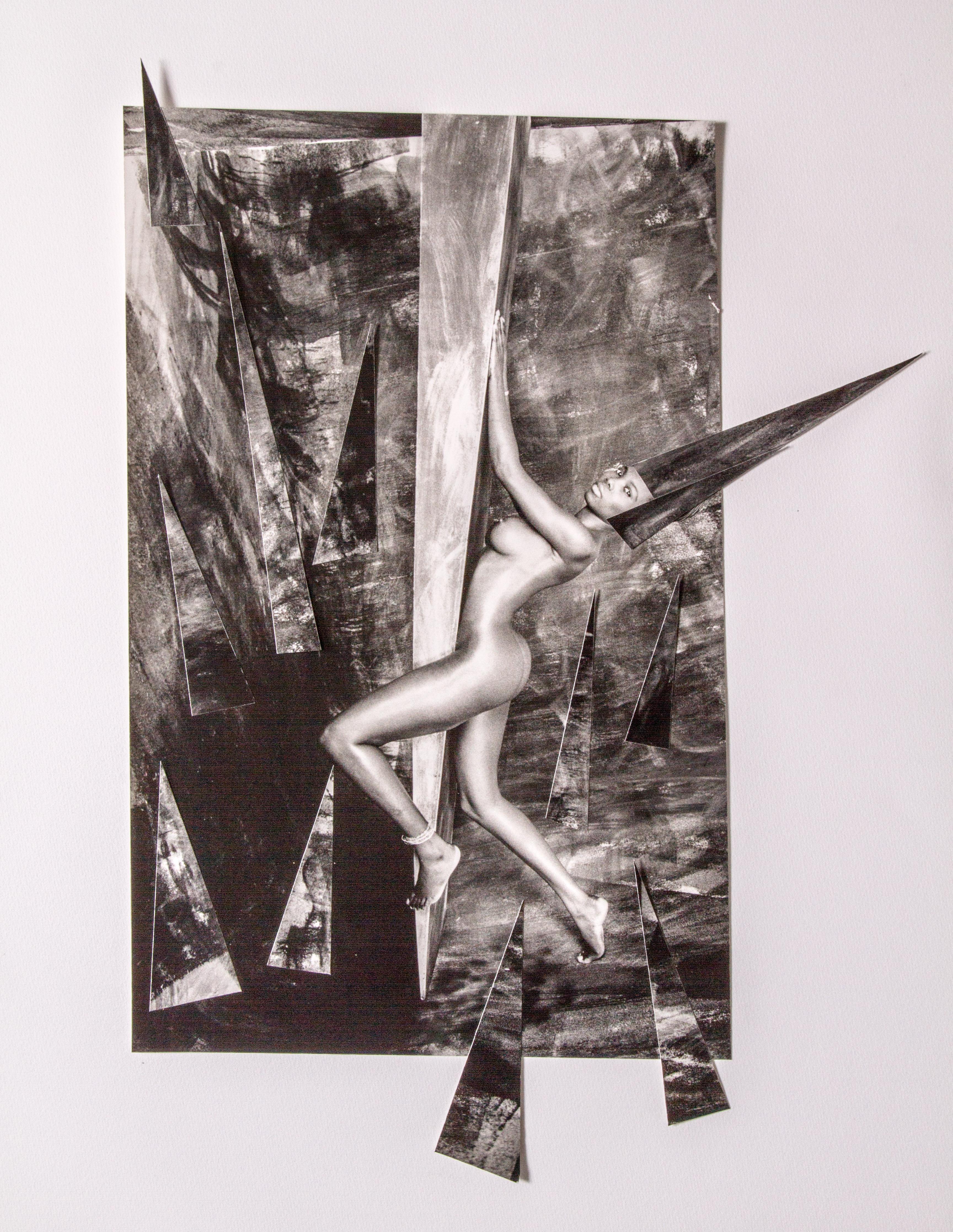 Uwe Ommer Nude Photograph – Klettern I, Paris, 1991. Sepia Fotocollage Fotografie 