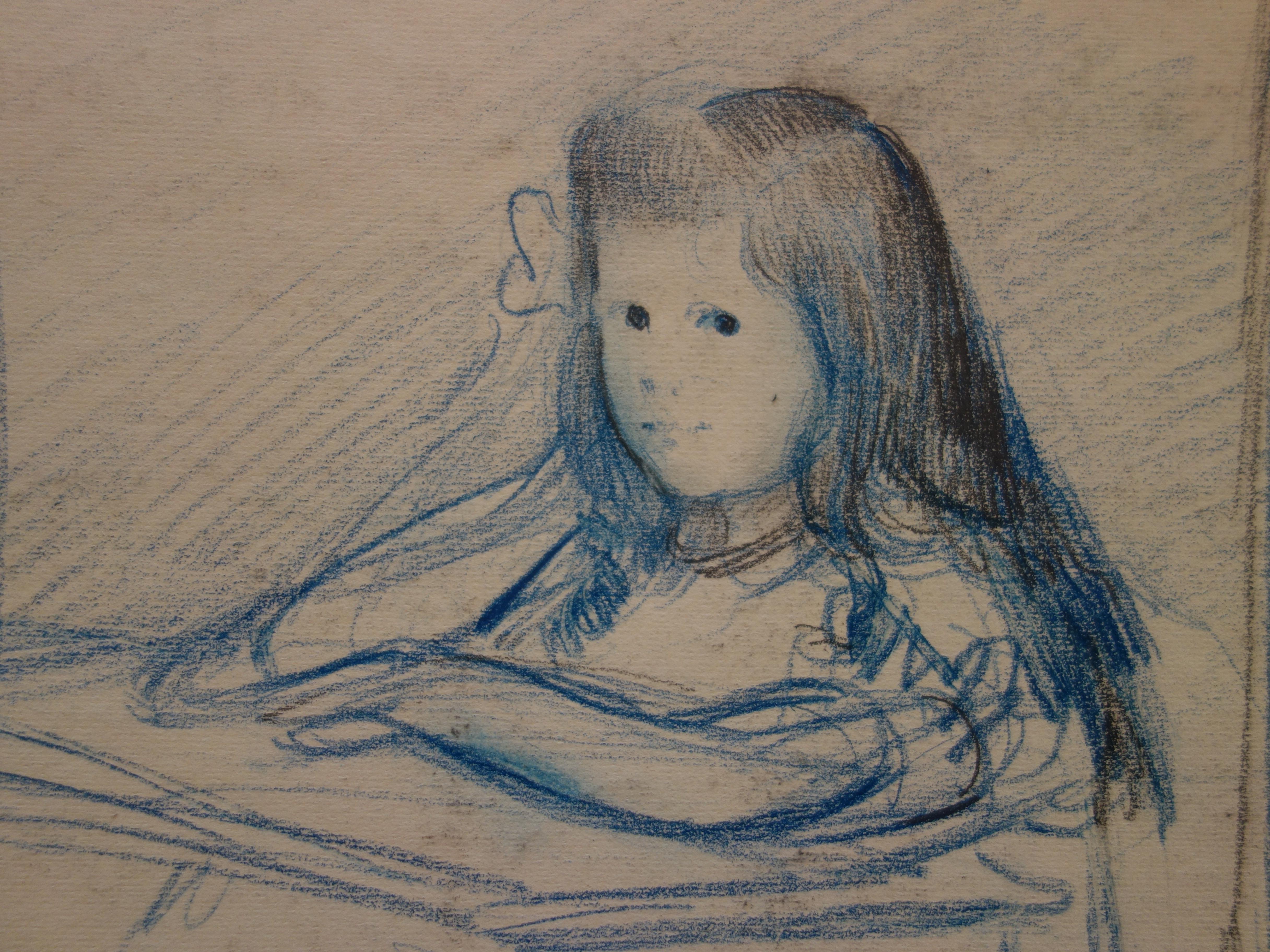 Gustave Poetzsch (1870-1950) 
Junges Mädchen studiert am Tisch 

Originalzeichnung in grauem und blauem Bleistift
Signiert unten rechts
Stempel der Nachlassversteigerung auf der Rückseite
auf Pergament 24 x 31 cm (ca. 10 x 12 Zoll)

Sehr guter