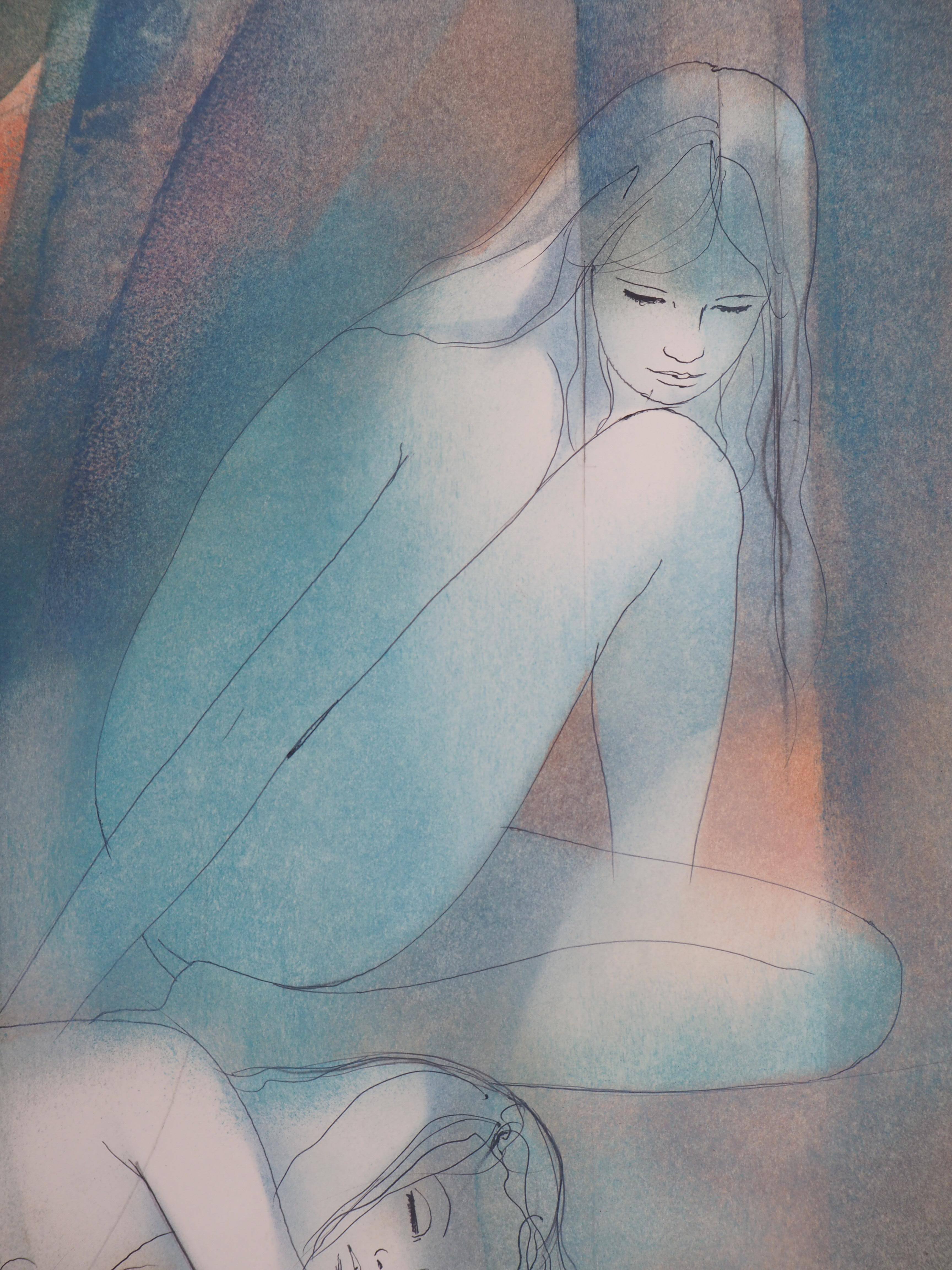 Three Ways to a Sensual Resting – Original-Aquarell, handsigniert (Grau), Nude, von Jean-Baptiste Valadie