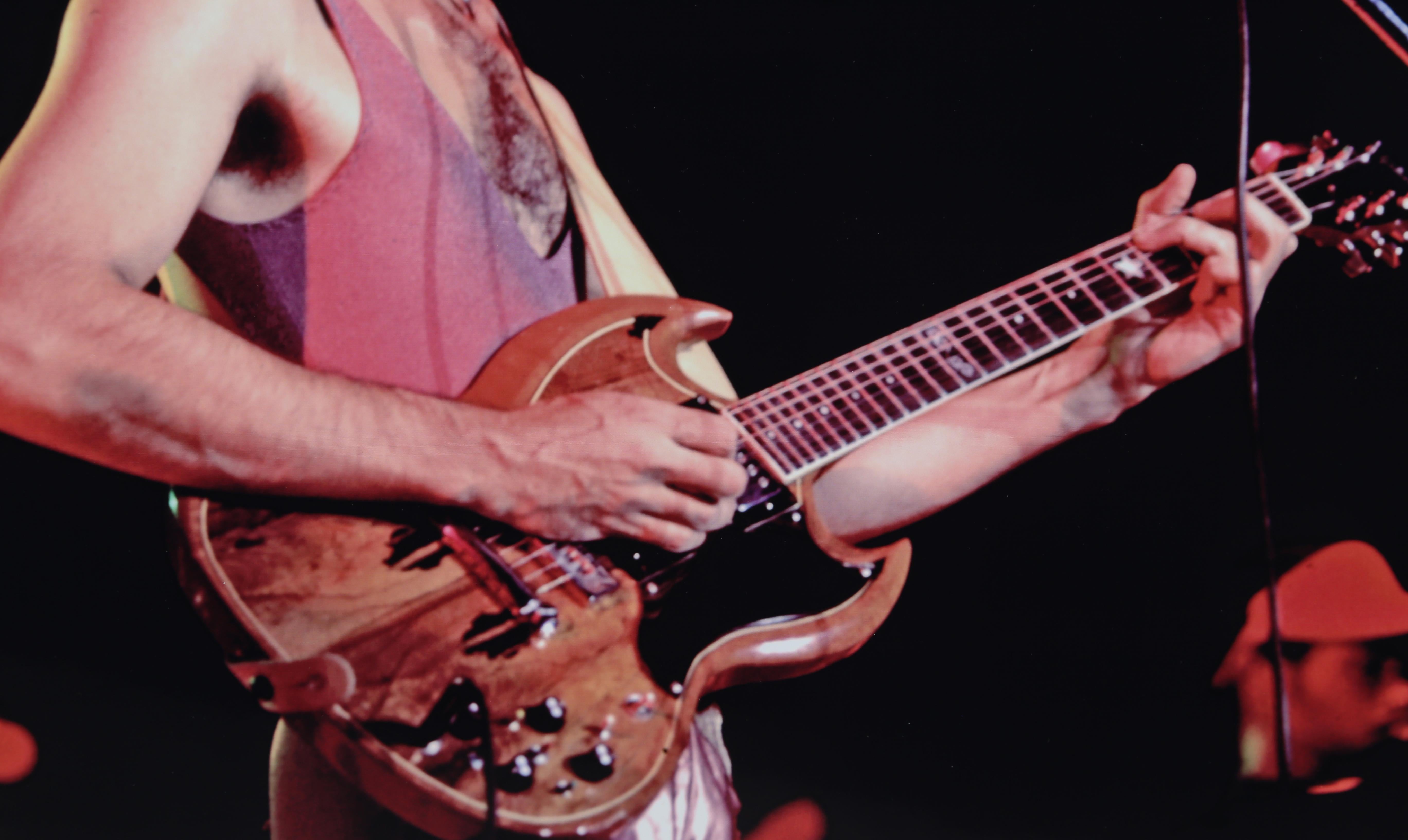 Frank Zappa auf dem Gibson SG, Digitaler Pigmentdruck von Alan Herr im Angebot 1