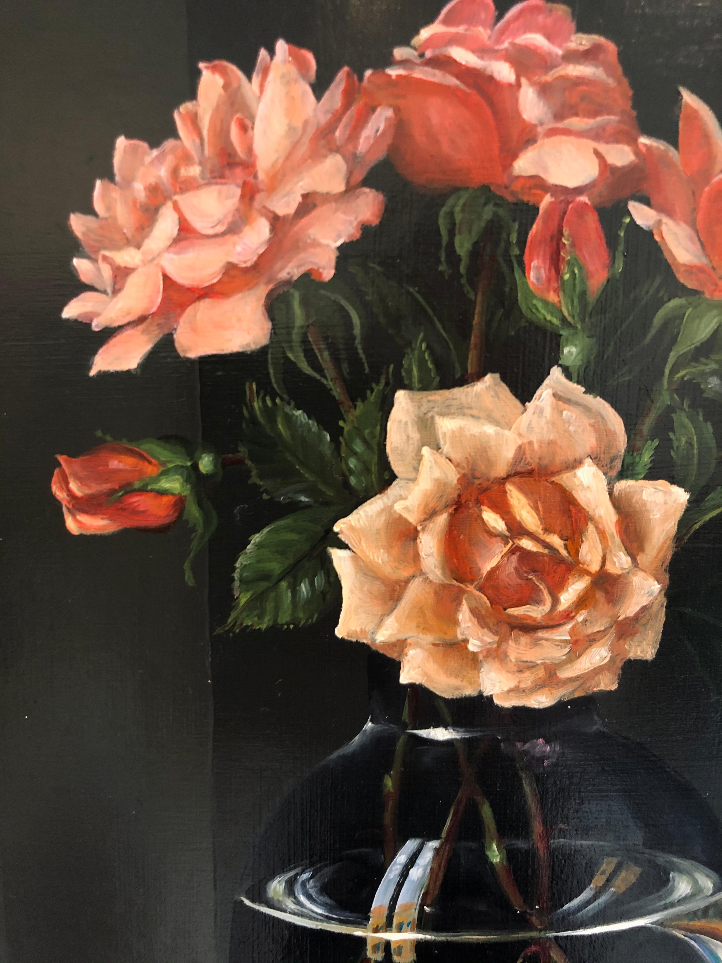 Rosas de Rene-originales bodegones hiperrealistas al óleo-Arte contemporáneo - Still-Life Painting Negro de Tobias Harrison