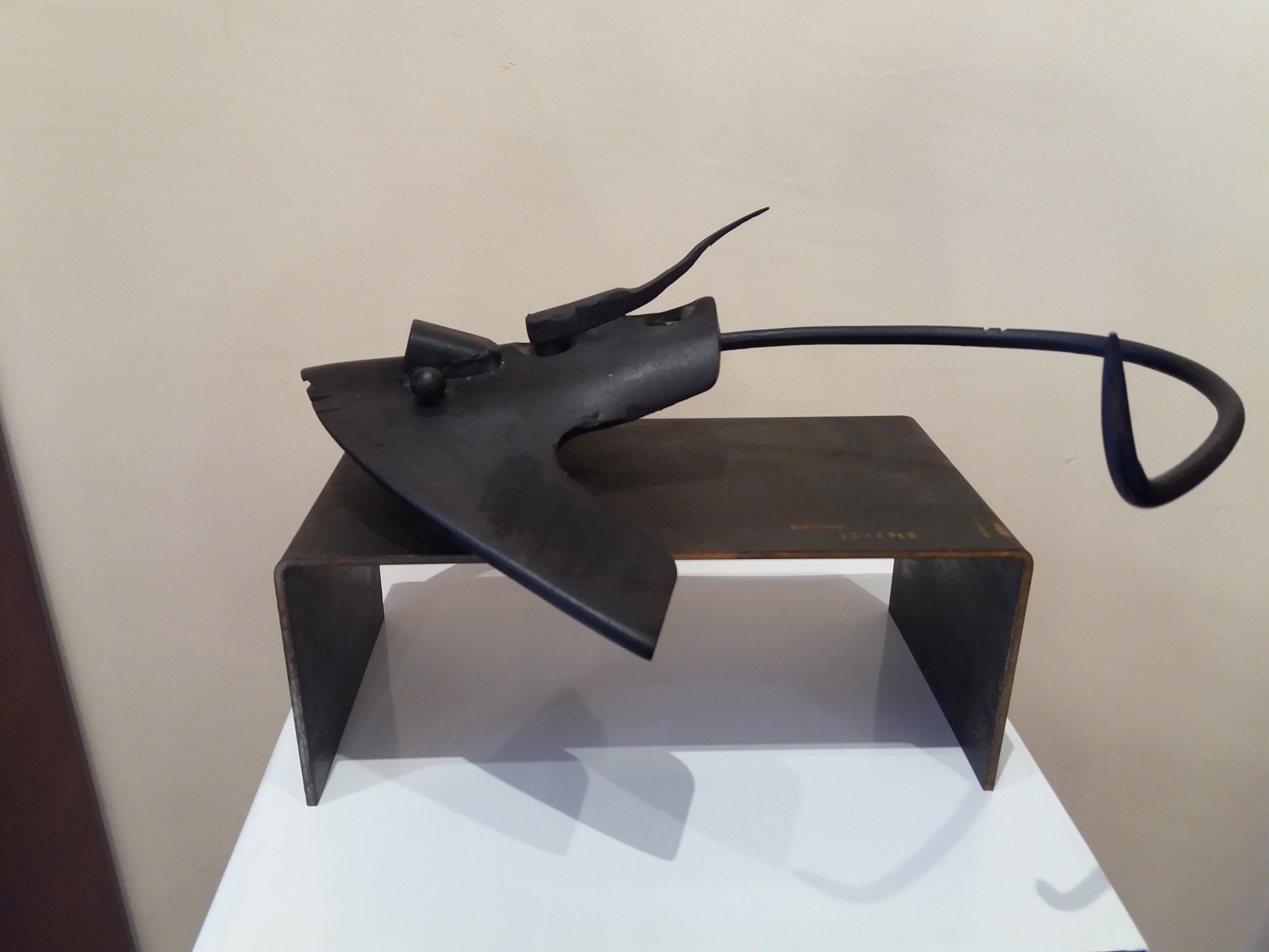 Pez manta Original  unic contemporary iron sculpture - Sculpture by E. ALEMANY