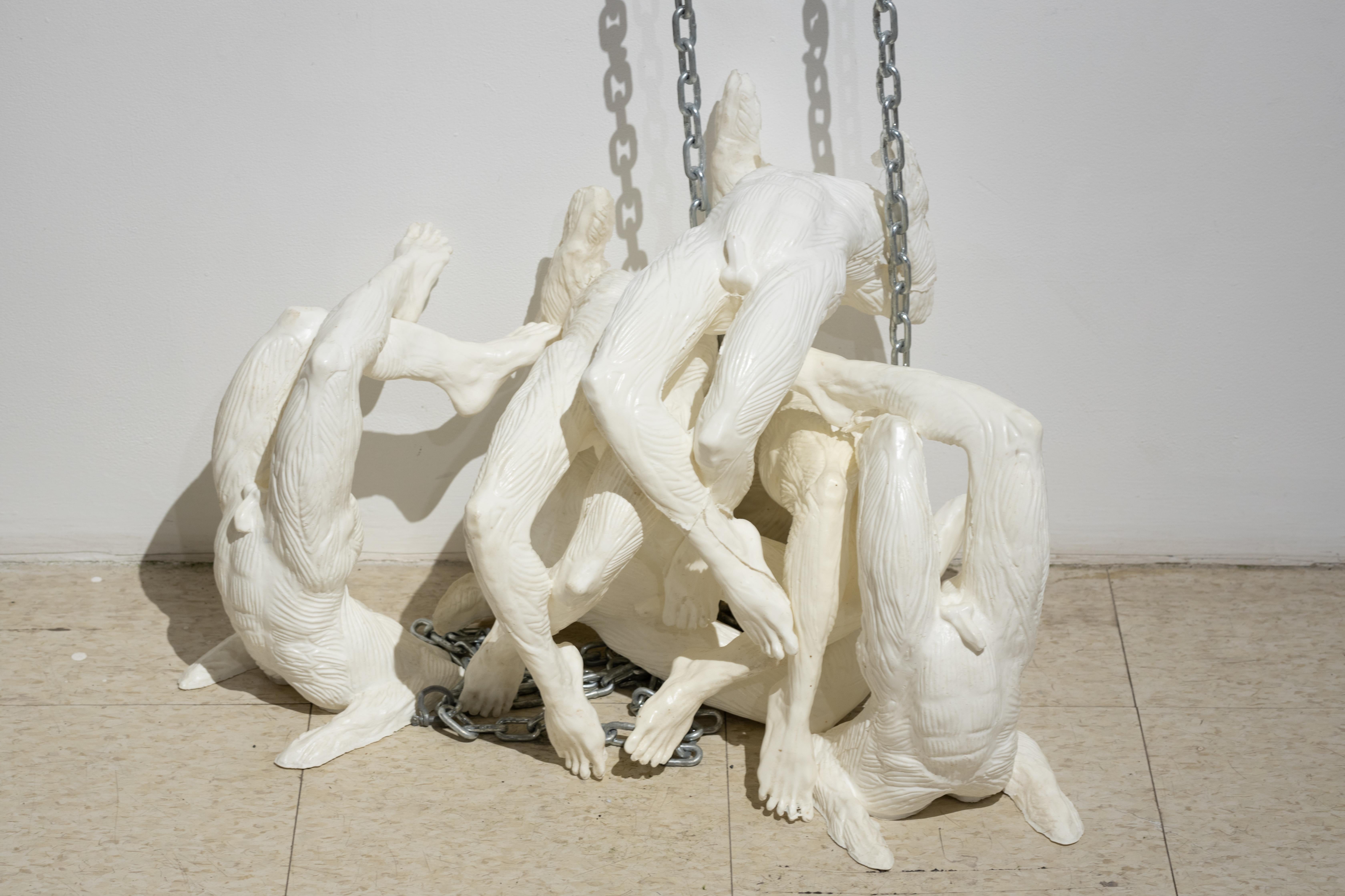 Sans titre - Marron Figurative Sculpture par Eddy Firmin