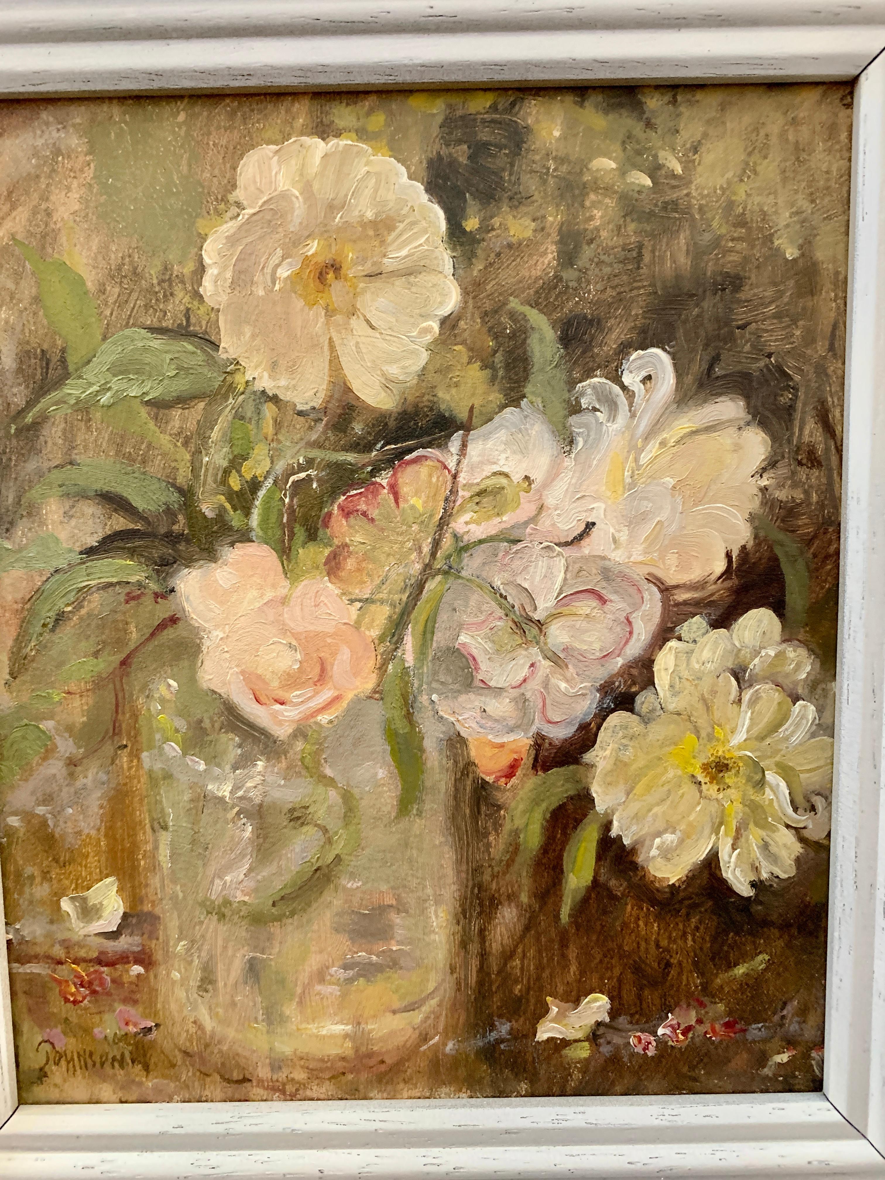 Englisches impressionistisches Stillleben des 20. Jahrhunderts mit weißen und gelben Blumen – Painting von Keith Johnson