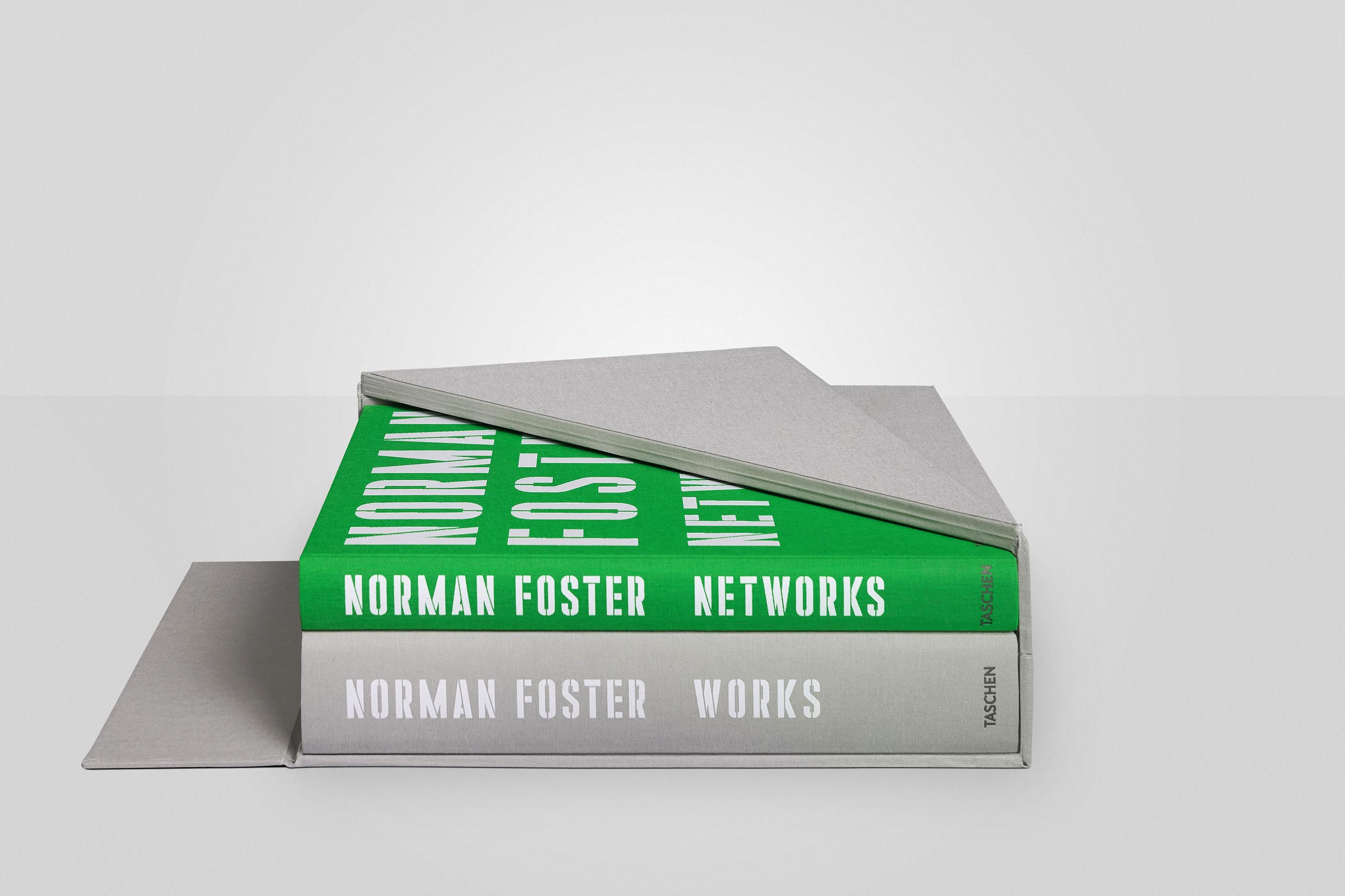 Norman Foster XXL Monograph. Signed Limited Edition with a Signed Print For Sale 5