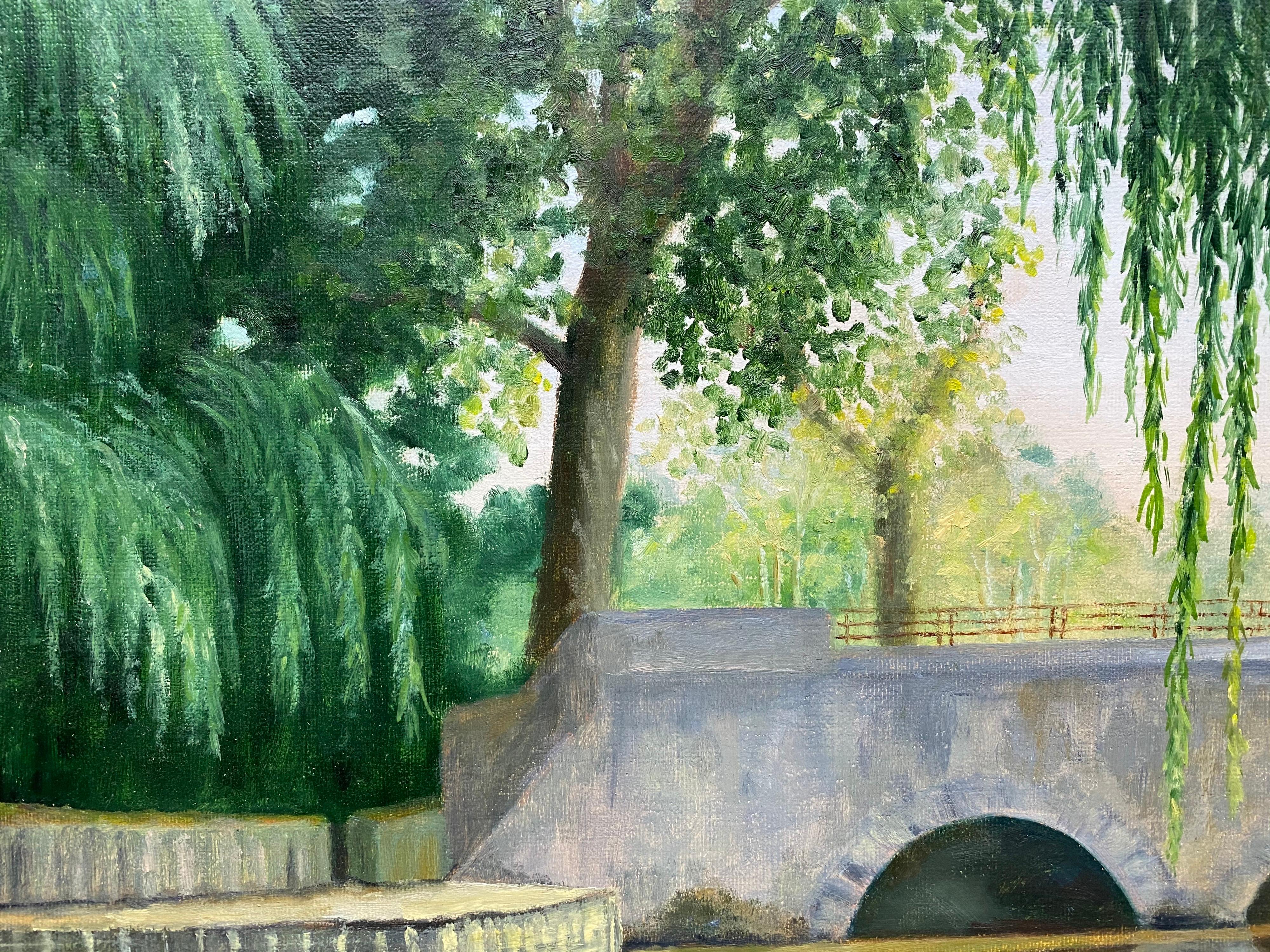 Grand paysage impressionniste français du 20ème siècle en bord de fleuve Tranquil avec ancien pont - Impressionnisme Painting par Yvette Bossiere