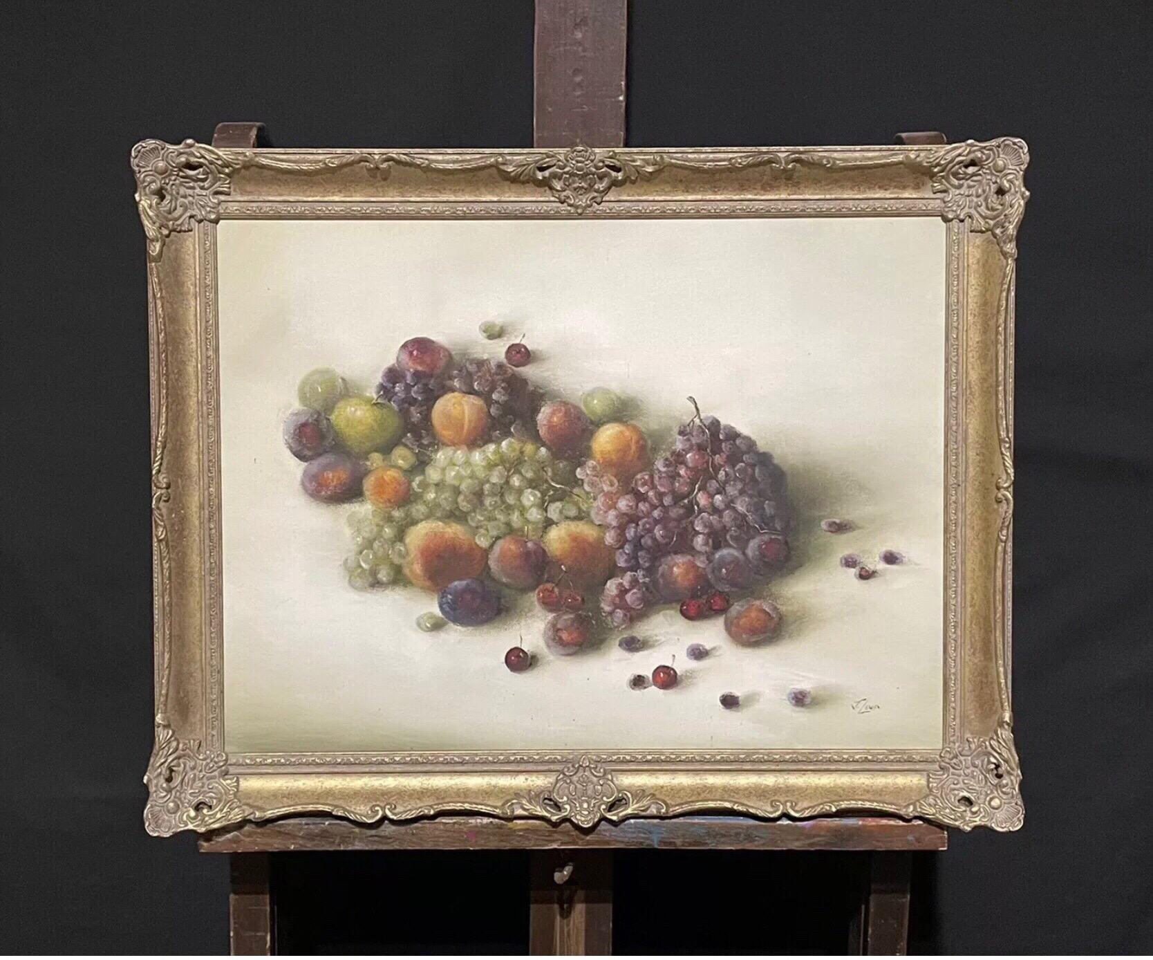 Grande Nature Morte à l'huile signée - Opulente présentation raisins pêches cerises - Impressionnisme Painting par J. Lewin