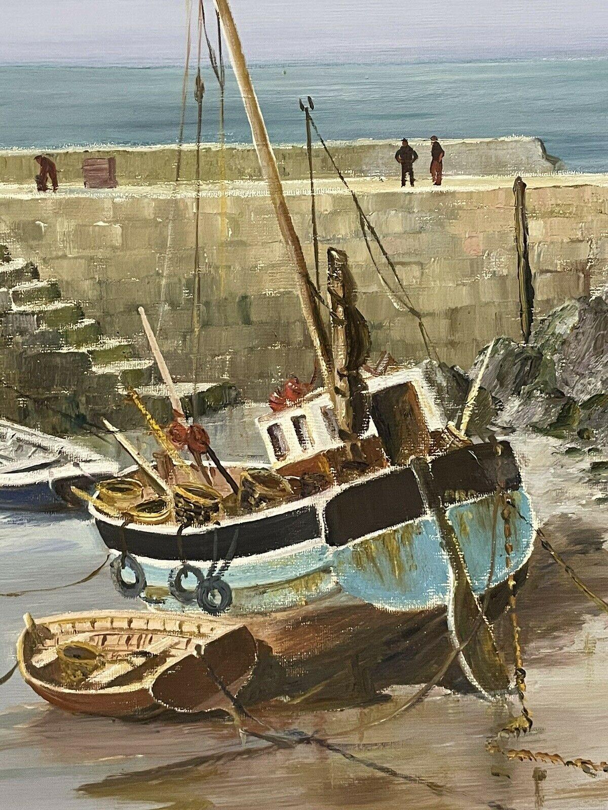 VINTAGE CORNISH FISHING HARBOR SCENE - SIGNED OIL PAINTING - Impressionist Painting by Lester Atack