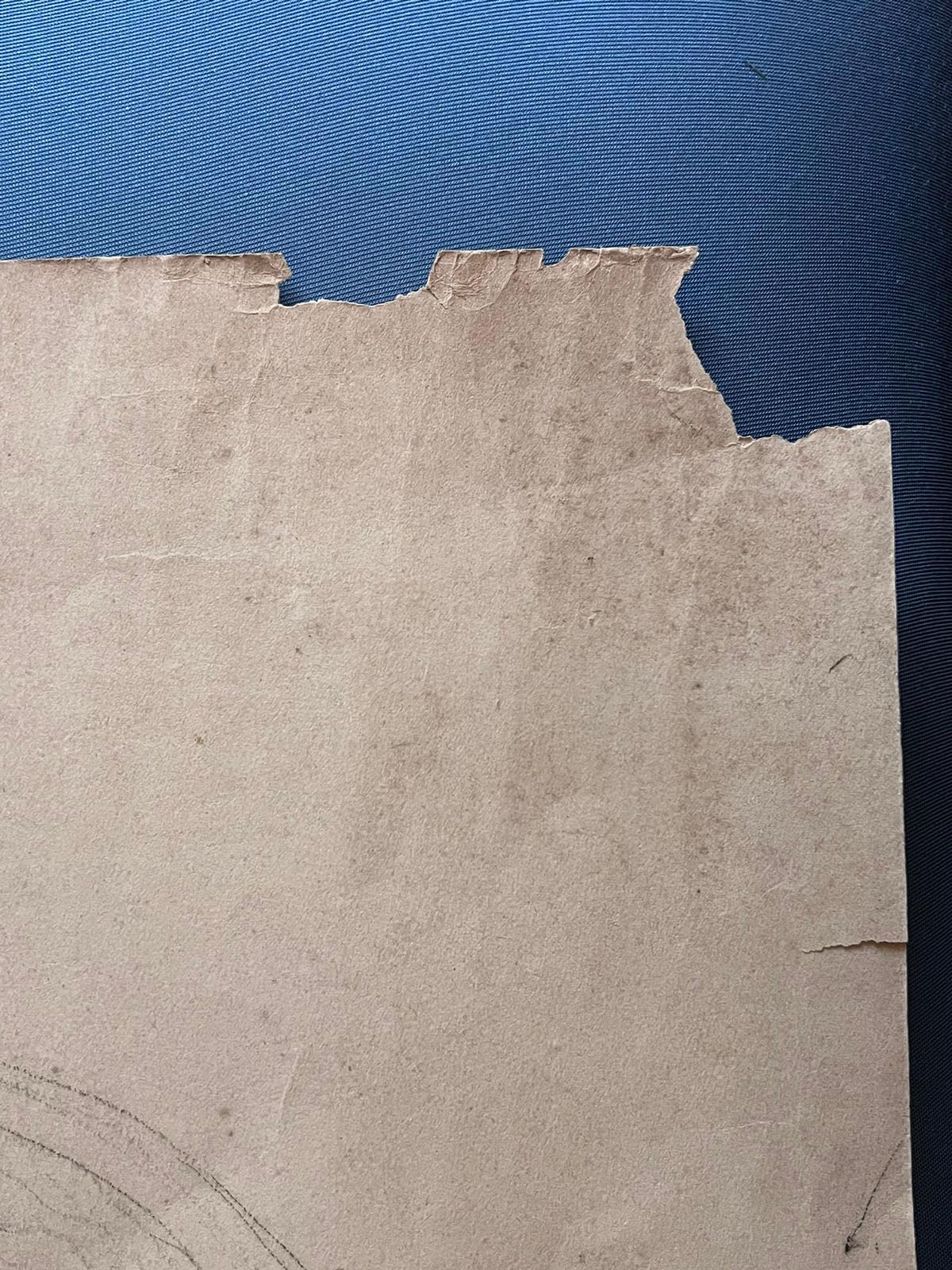 Antike Bleistiftstudie 
Bleistiftskizze auf Künstlerpapier
Gemälde: 20,75 x 15 Zoll
Provenienz: Privatsammlung
Zustand: guter und gesunder Zustand mit altersbedingten Schäden.

Beschreibung: Diese antike Bleistiftskizze fängt den ruhigen und