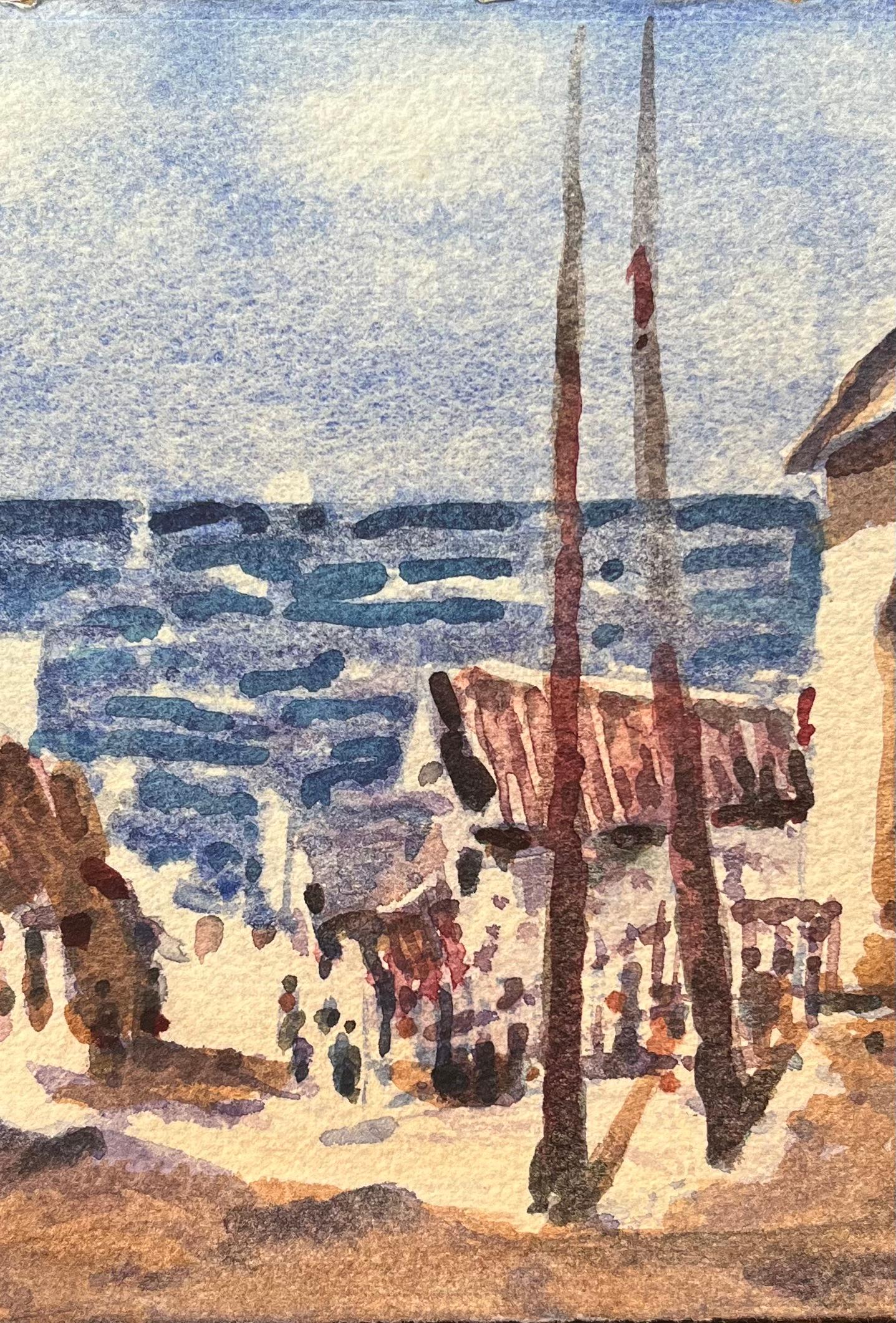 Acquerello impressionista francese con edifici e figure della costa - Landscape Art Beige di Maurice Mazeilie