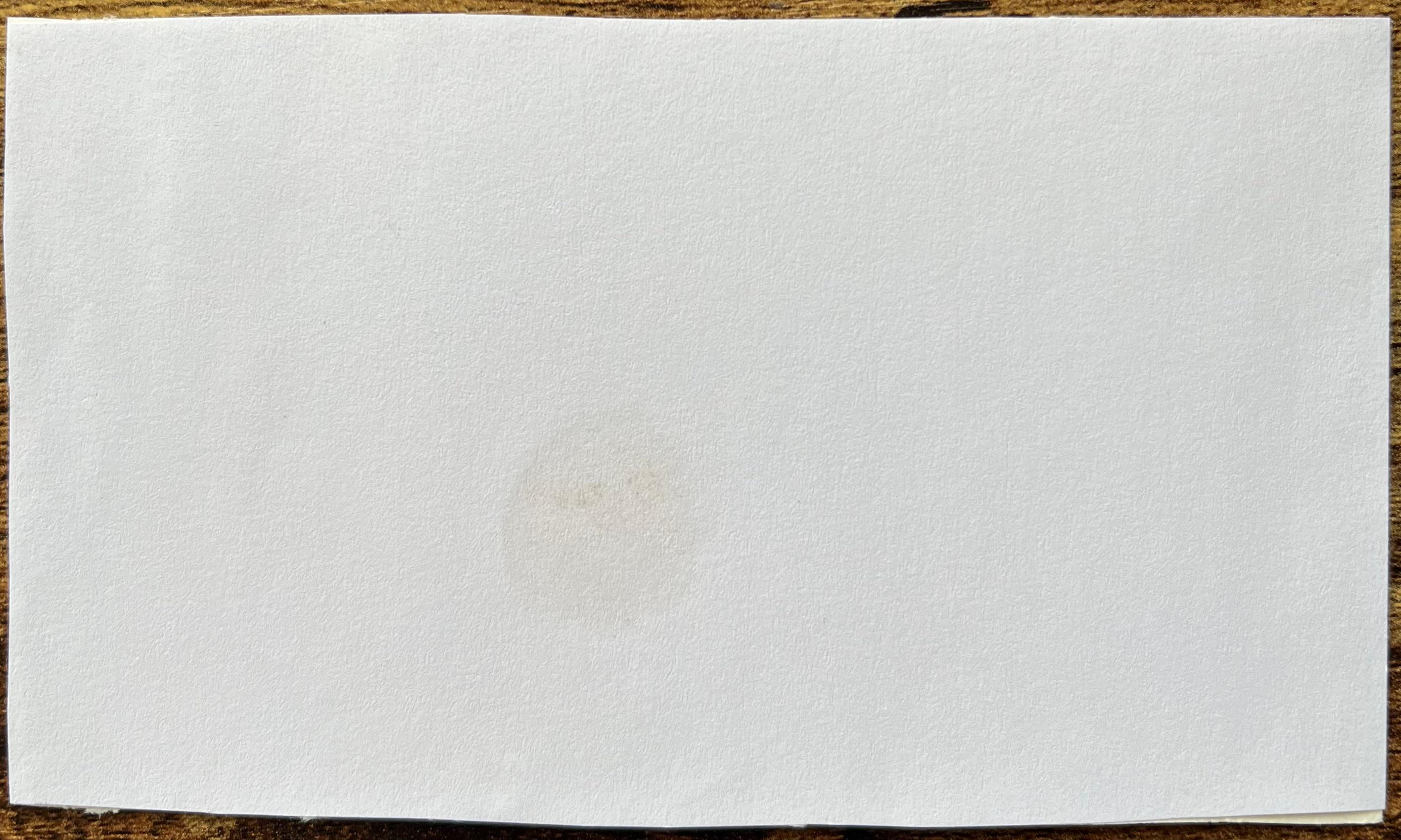 Titel: Historisches Miniaturaquarell von St. Bartholomäus 1620 und den Drei-Königs-Almhäusern
von Jack Grunwell, britischer Künstler des 20. 
Medium: Aquarell auf dünnem Karton, ungerahmt
Abmessungen: 3 Zoll (Höhe) x 5,25 Zoll (Breite)
Zustand: Sehr