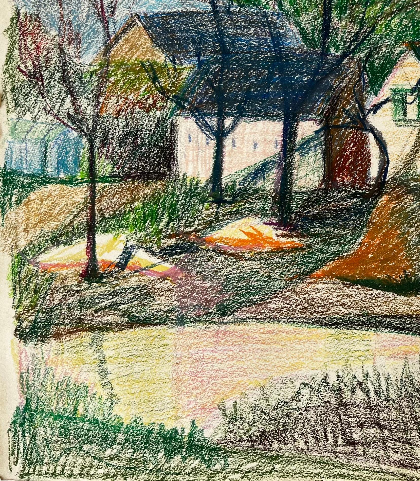 Titre : Dessin au pastel de chalets de campagne français avec arbres et lumière printanière
Guy Nicod (français 1923 - 2021) 
Pastel à l'huile sur papier d'artiste
Taille : 19.75 x 23.5 pouces (hauteur x largeur)
Provenance : Succession d'Artistics,