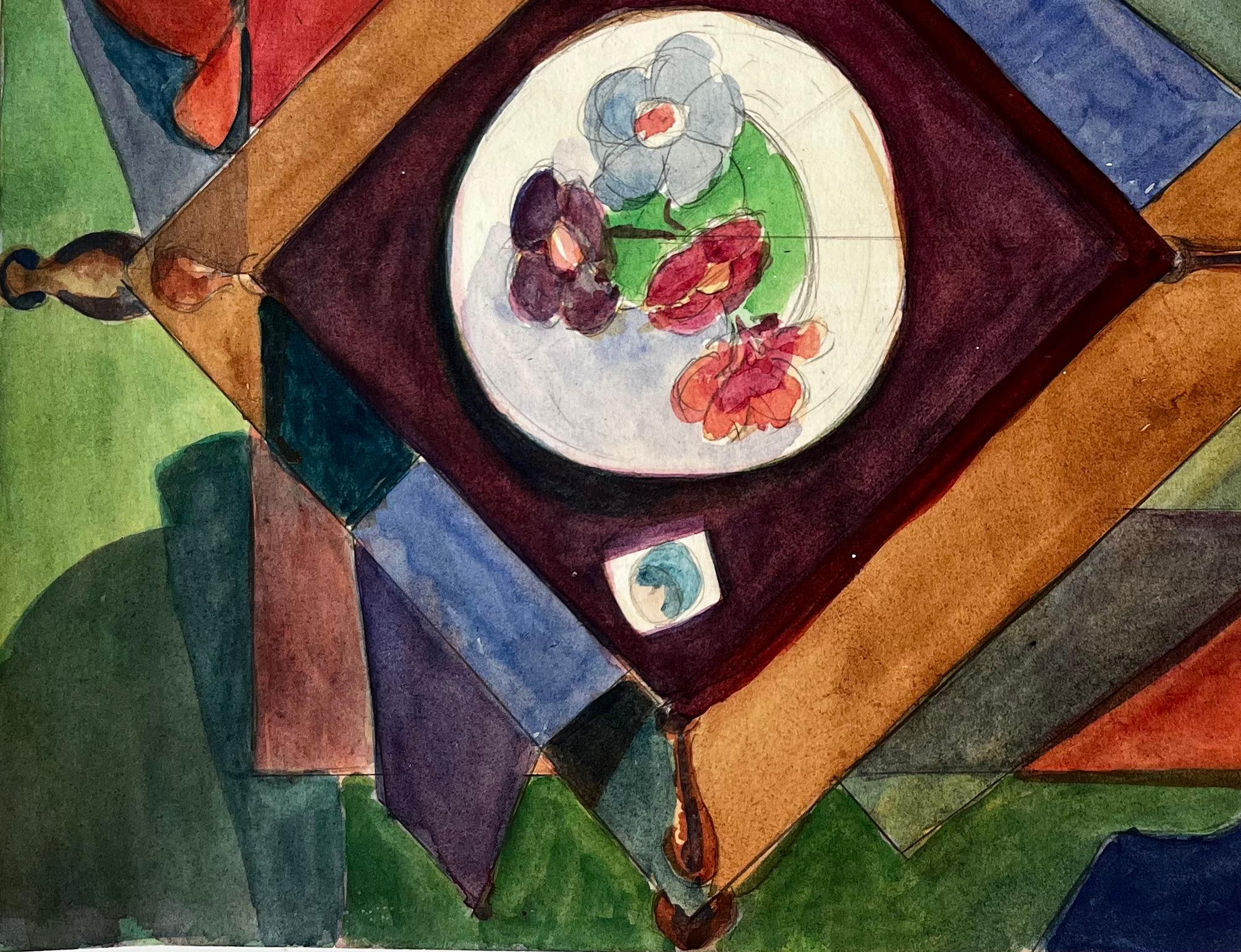 Titel: Kubistisches abstraktes Stilleben mit Vase, Obst und dekorativem Teller
Guy Nicod (Französisch 1923 - 2021) 
Gouache auf Künstlerpapier, ungerahmt
Größe: 13,75 x 19,25 Zoll (Höhe x Breite)
Provenienz: Künstlernachlass, Frankreich
Zustand: Gut