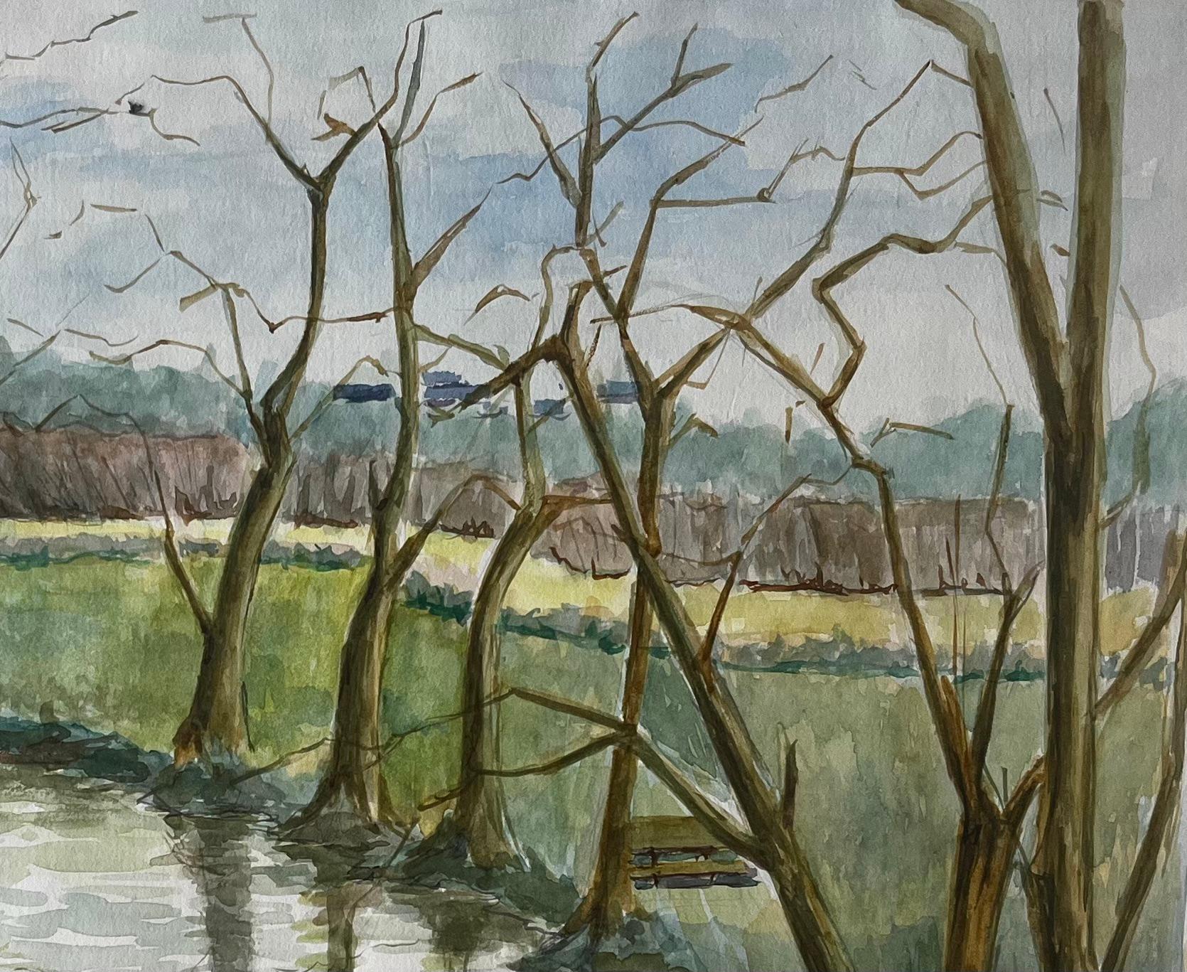 Rives d'une rivière française avec arbres et reflets Peinture de paysage à l'aquarelle - Moderne Art par Guy Nicod