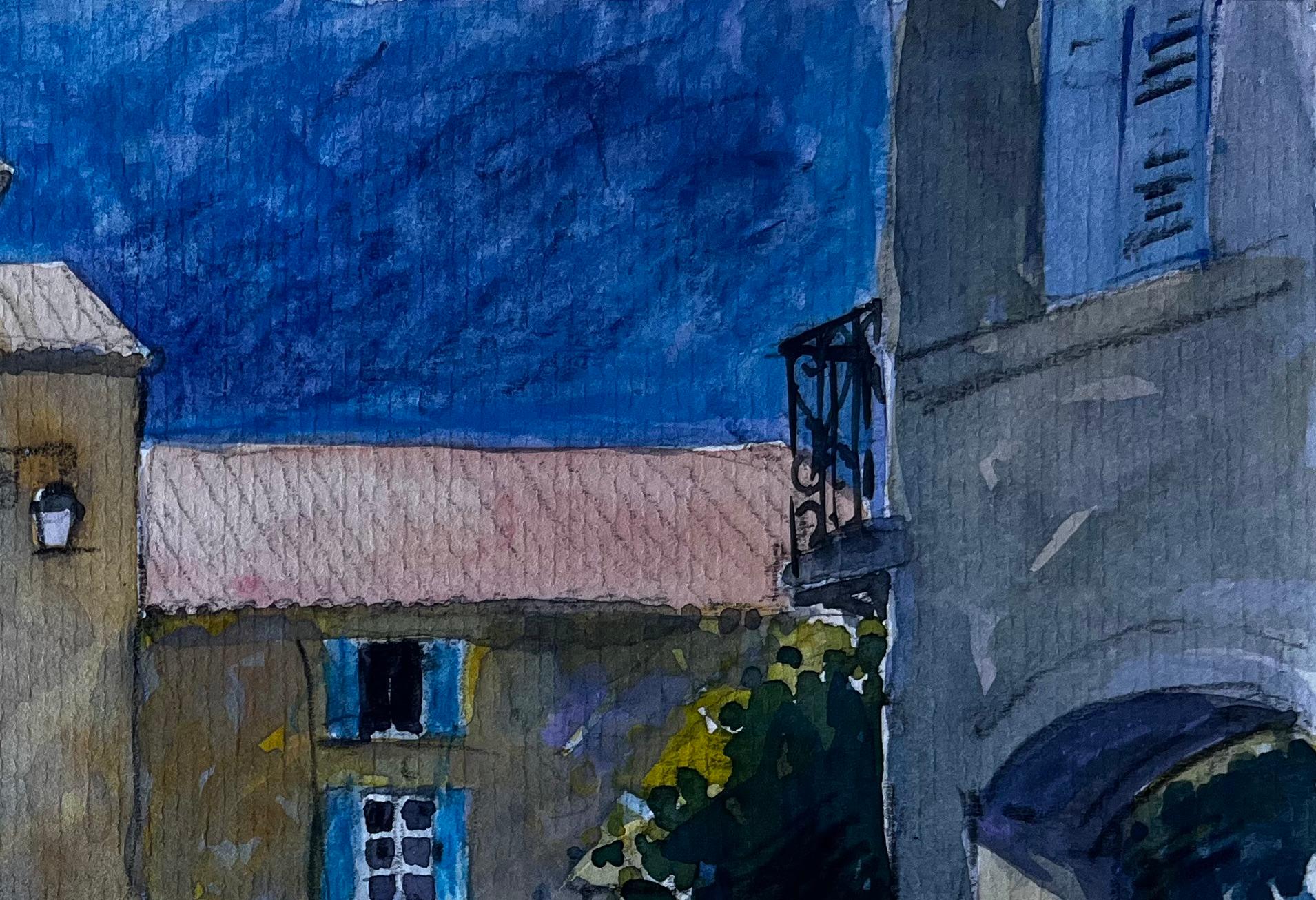 Piazza del villaggio francese con persiane blu Acquerello di Pierre Neveu, metà del secolo scorso in vendita 3