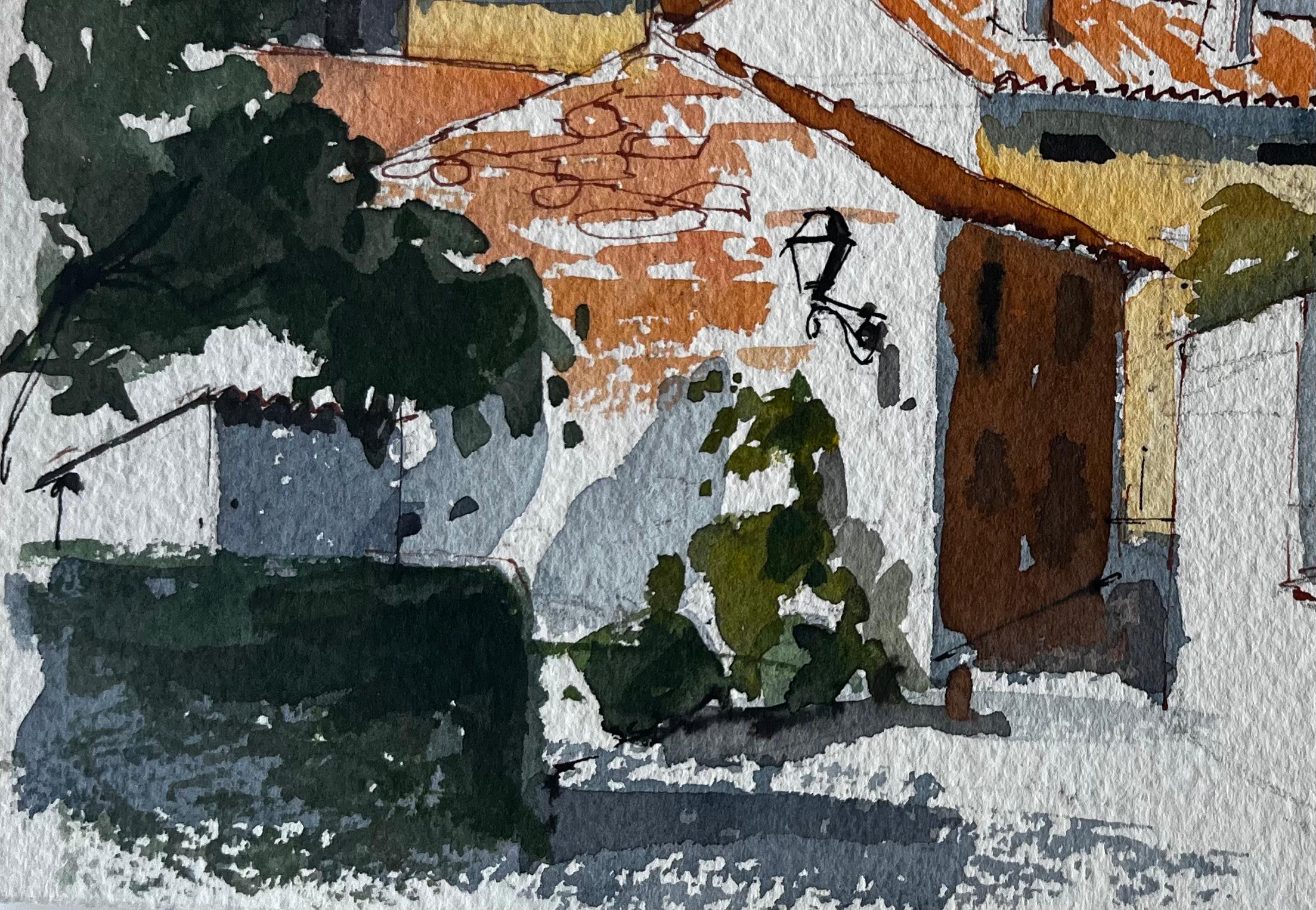 Villaggio spagnolo in cima alla collina con tetti arancioni, alberi e cortile Scena ad acquerello in vendita 1