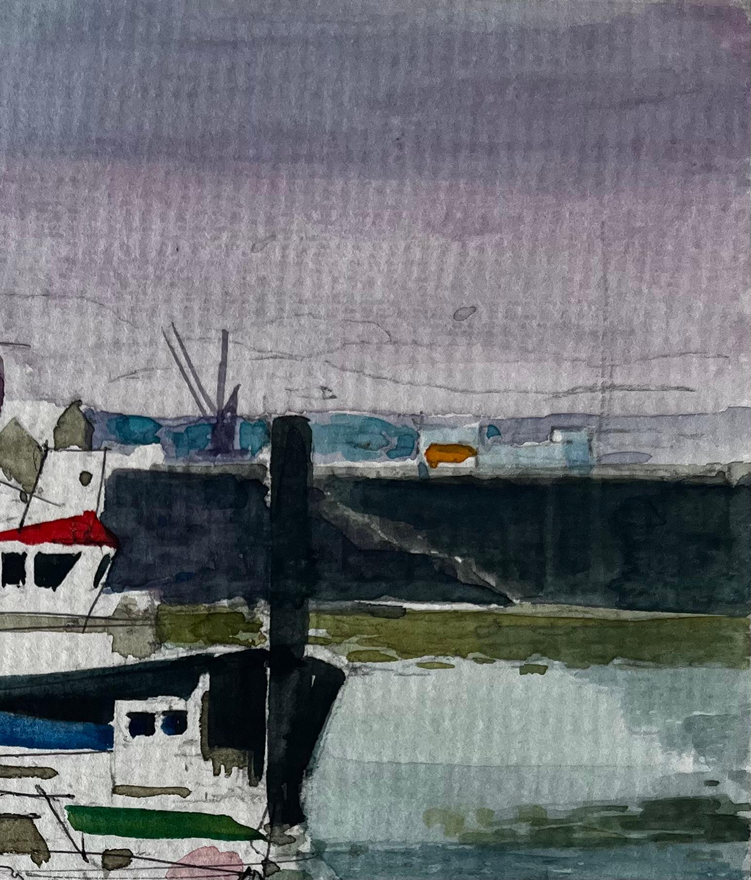 Bateaux du port Réflexions sur les quais Dieppe Aquarelle - Gris Landscape Painting par Pierre Neveu
