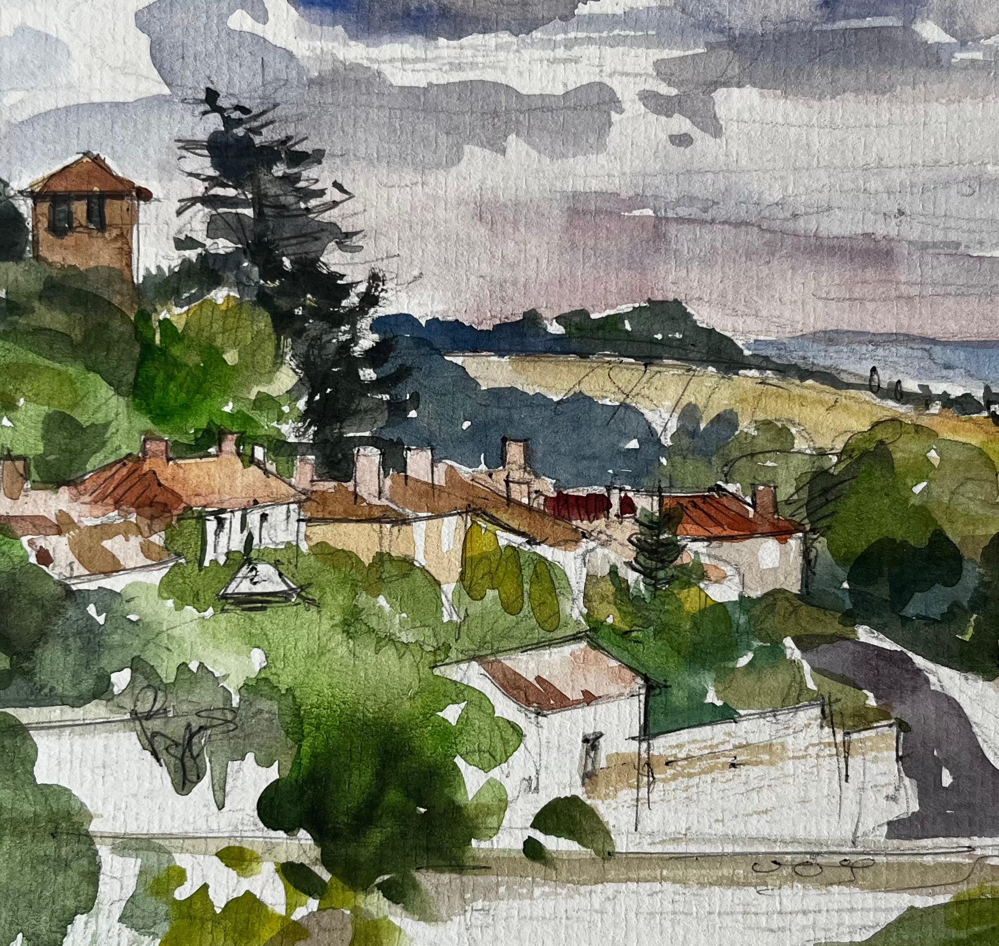 Acquerello di un villaggio francese in cima a una collina, con paesaggi distanti e nuvole in vendita 2