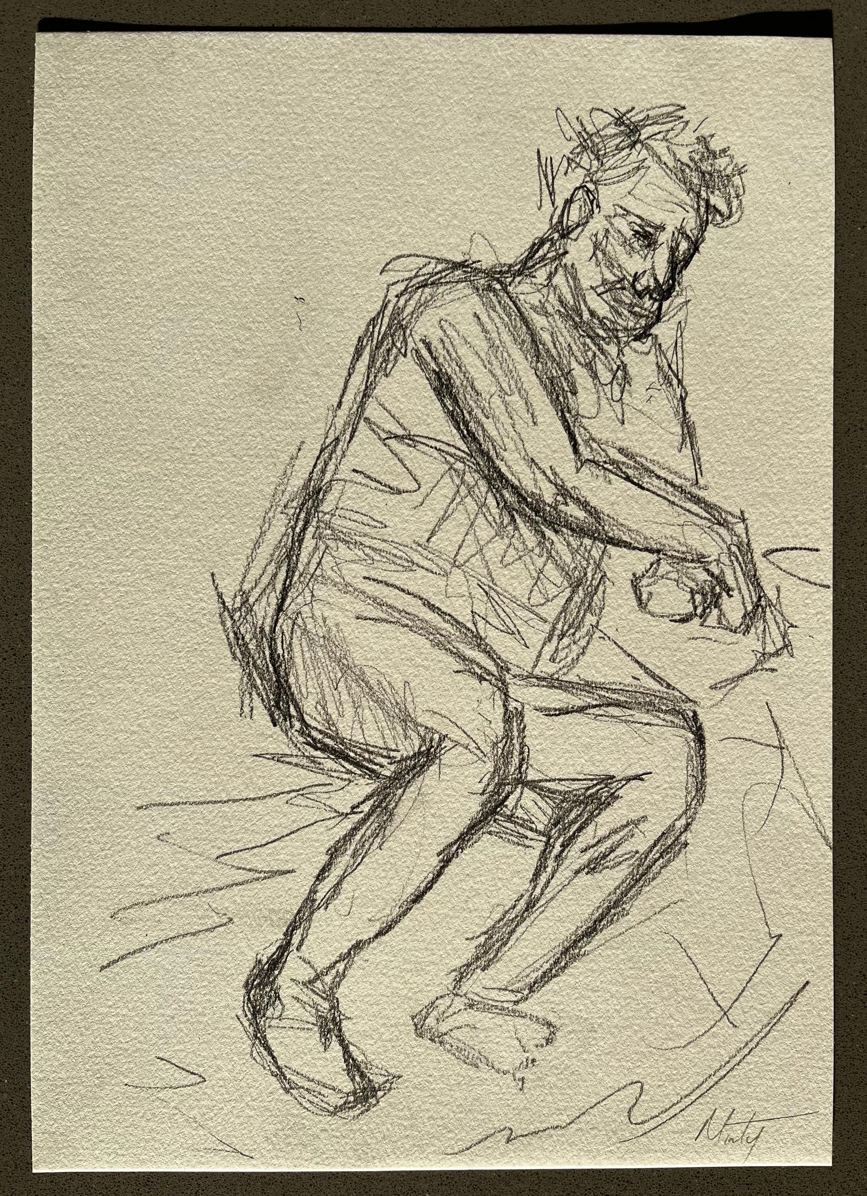 Nu masculin couché Esquisse au crayon sur papier - Art de Minty Ramsey