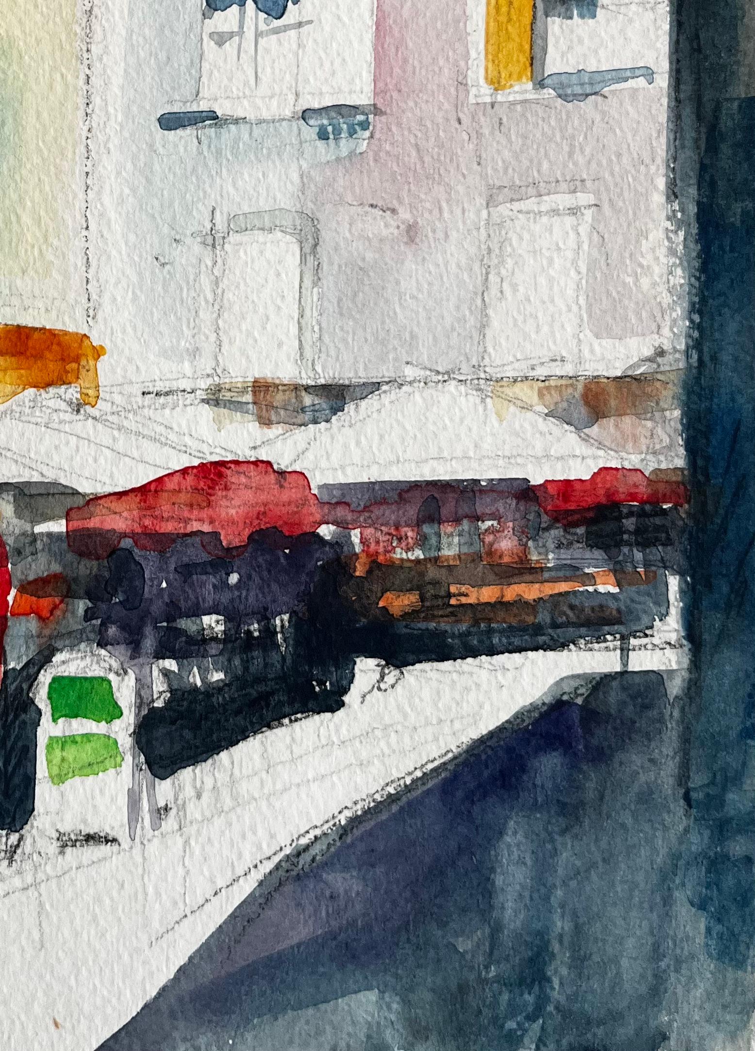 Französisches Straßencafé Farbenfrohe Fassaden Sonnenterrasse und Marktschirme im Angebot 1