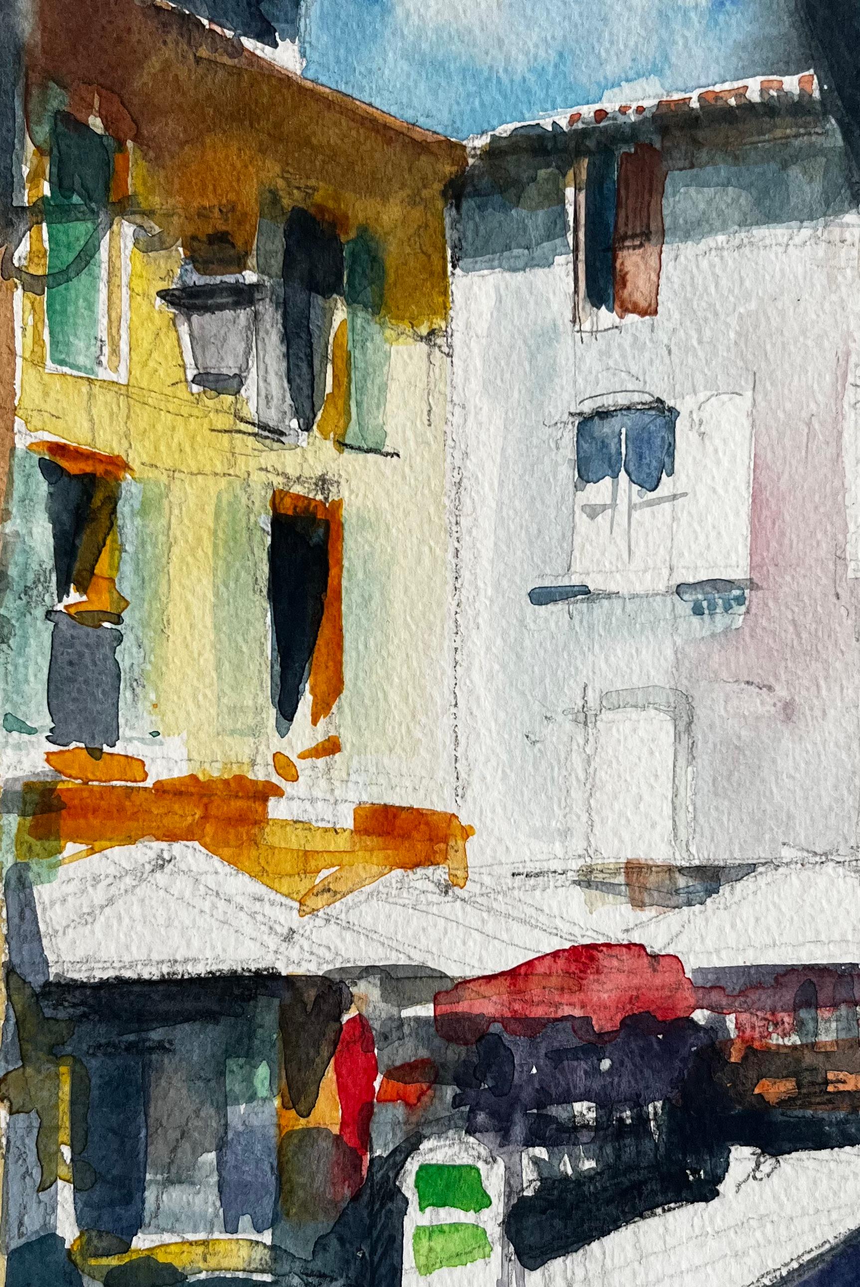 Französisches Straßencafé Farbenfrohe Fassaden Sonnenterrasse und Marktschirme im Angebot 2