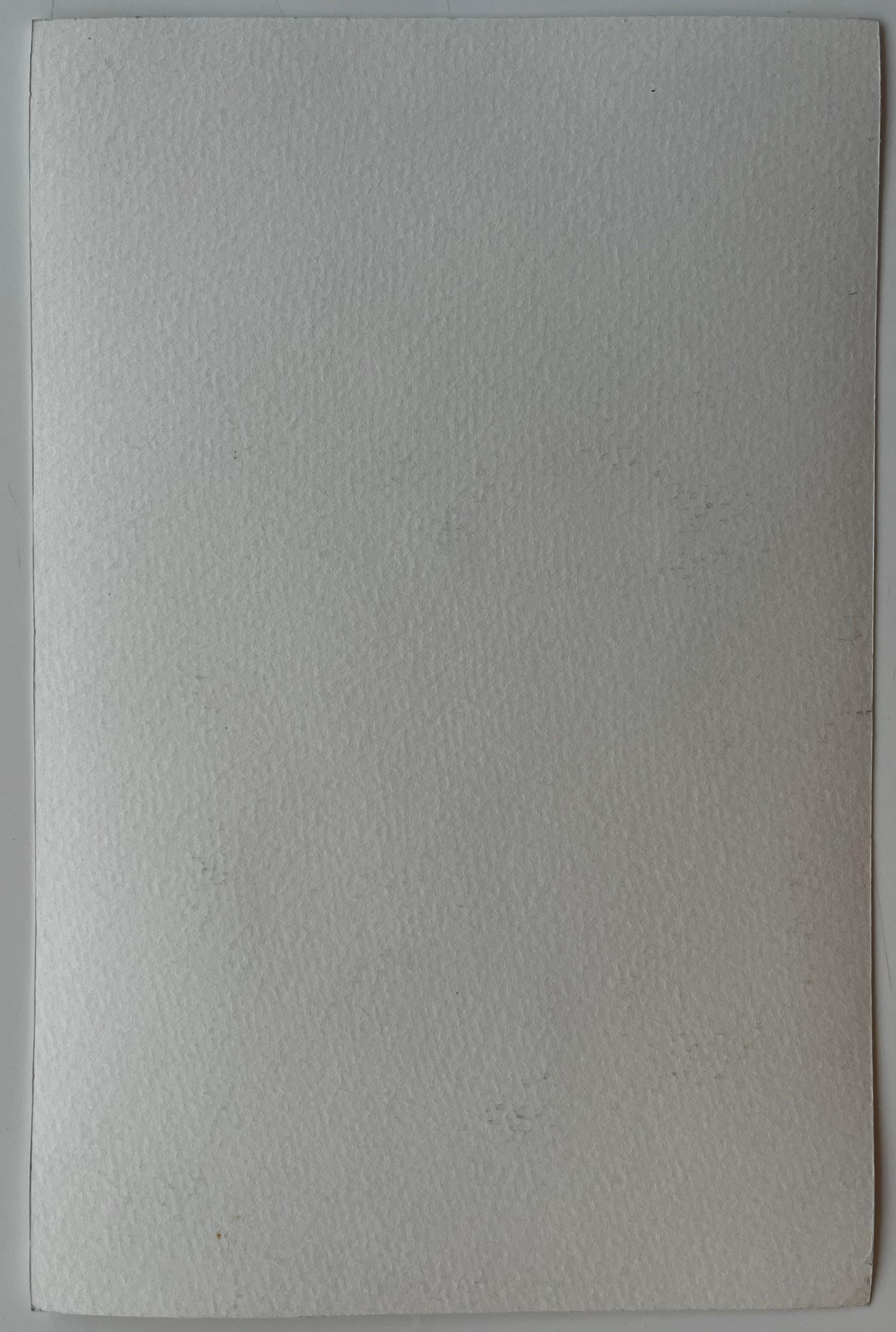 Piazza della Townes francese, edifici illuminati dal sole, figure di caffè e ombra del mercato Acquerello in vendita 3