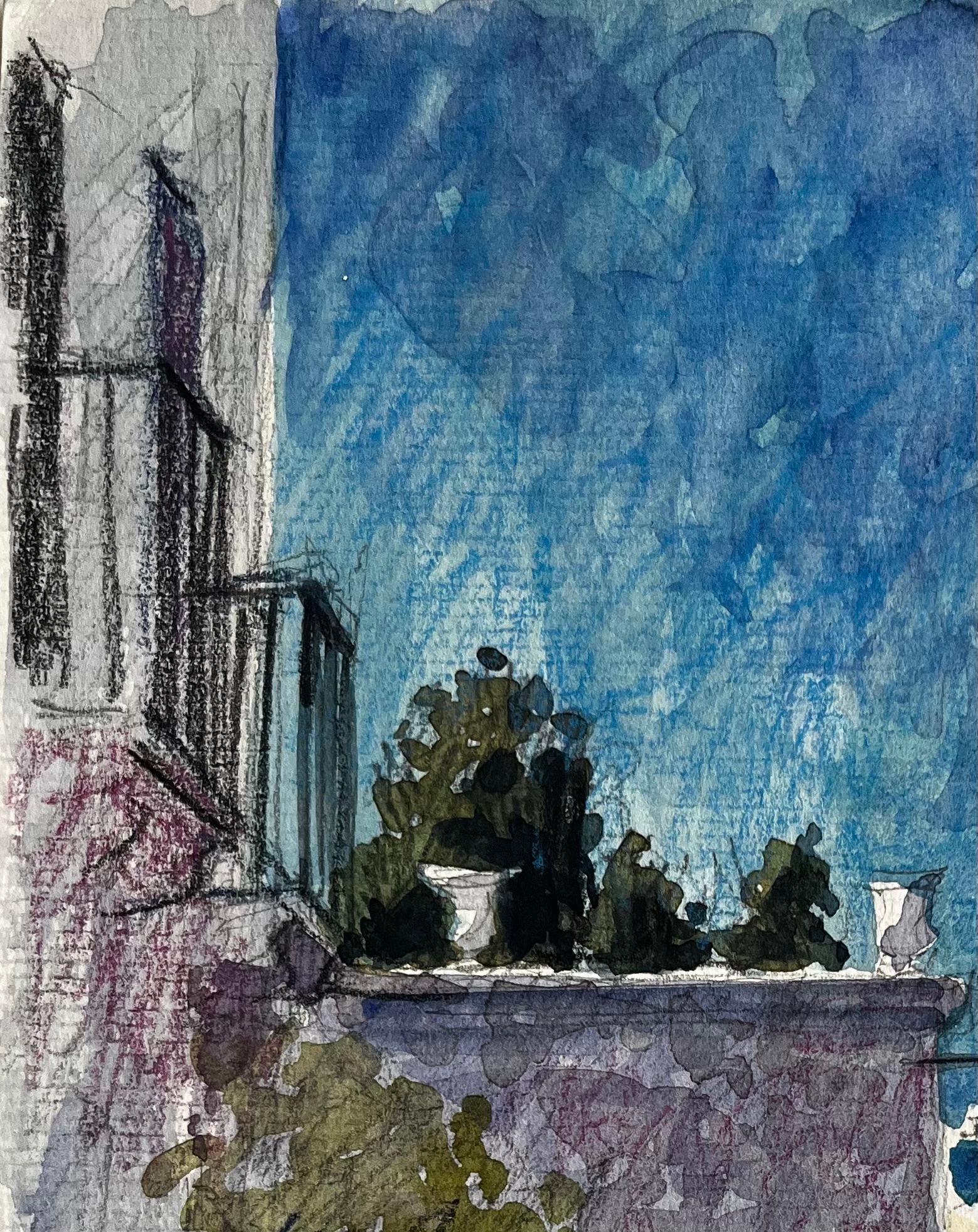 Ruelle méditerranéenne ensoleillée avec porte bleue et murs ombragés Village français en vente 1