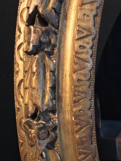 18th Century Carved Gilt Wood Oval Frame