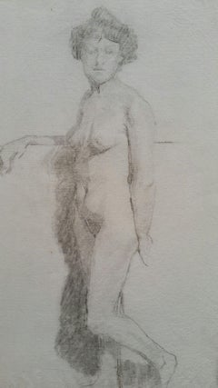 Croquis de portrait en graphite anglais d'une femme nue debout