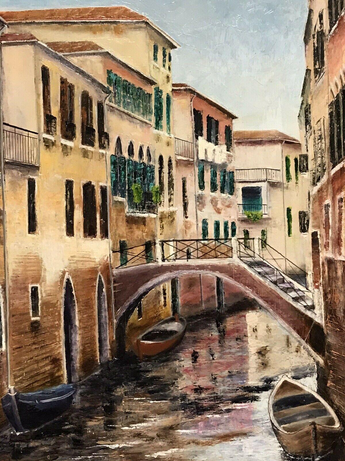 LARGE SIGNED OIL PAINTING - TRANQUIL VENICE CANAL BACKWATER - Impressionist Painting by LOUIS DEL BIANCO (B.1925
