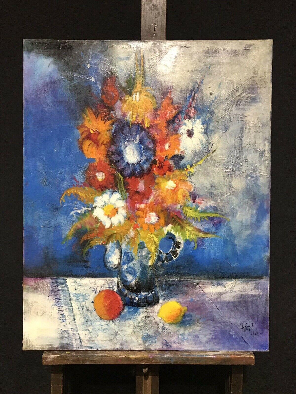 HUGE 1970'S FRENCH MODERNIST SIGNED OIL - BRIGHT & COLORFUL STILL LIFE FLOWERS - Painting by L. Franck