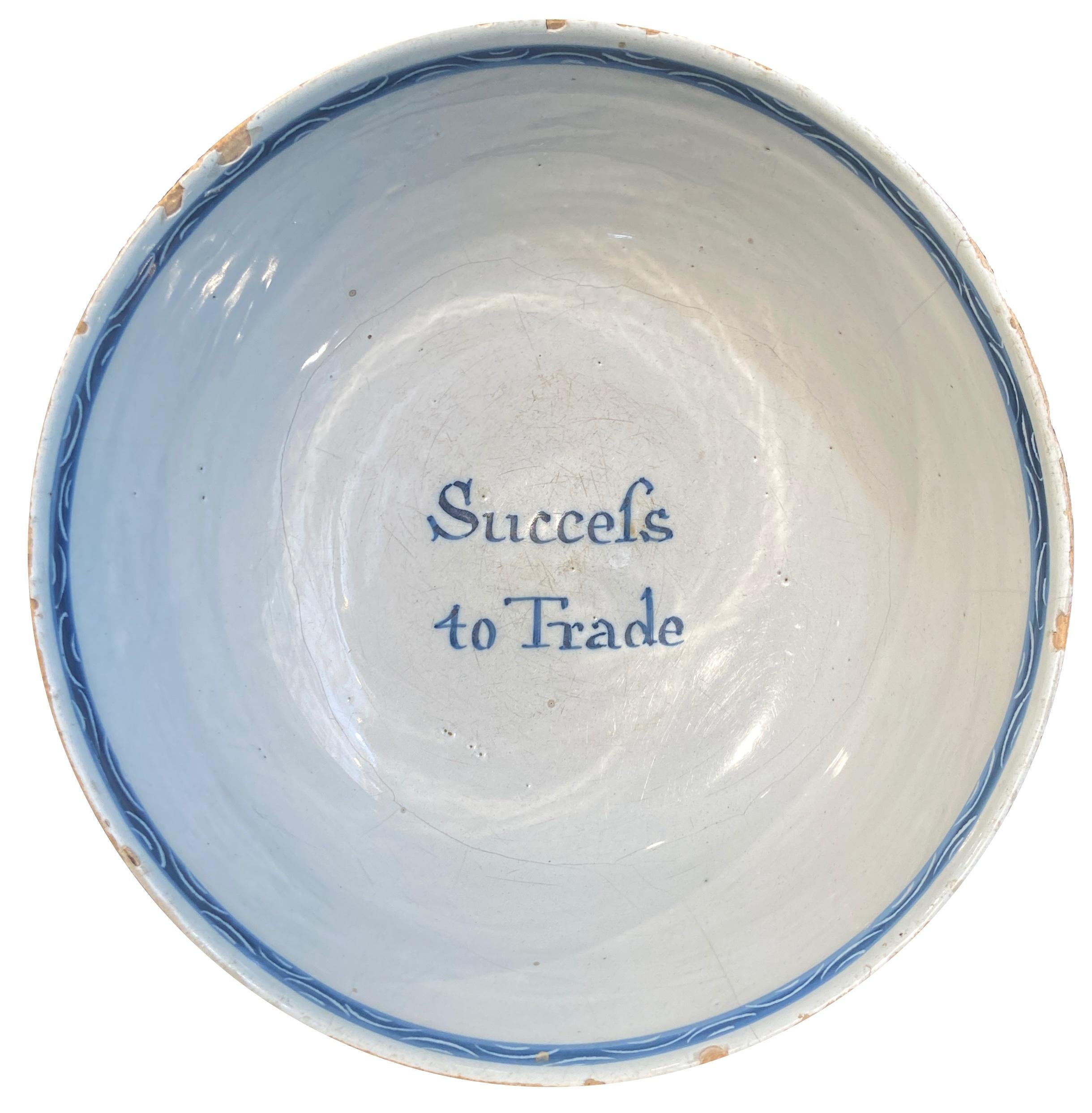 Poterie anglaise de Delftware du 18ème siècle, bol émaillé portant l'inscription « Success to Trade »