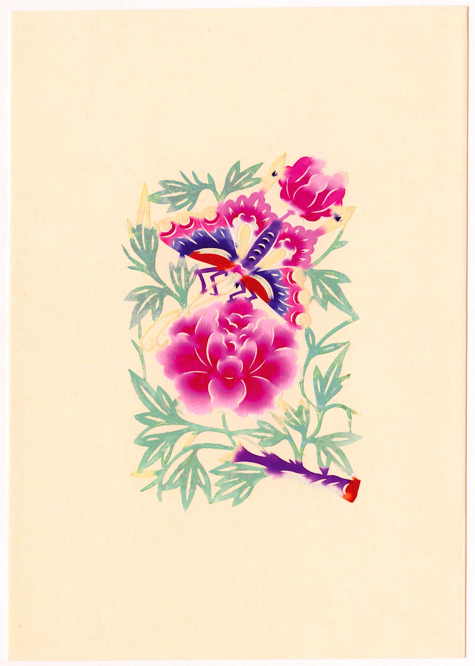 Schmetterling & Blumen 1 - Hopei Volkskunst, Mitte des Jahrhunderts Chinese Cut Paper Aquarell (Weiß), Figurative Art, von Unknown