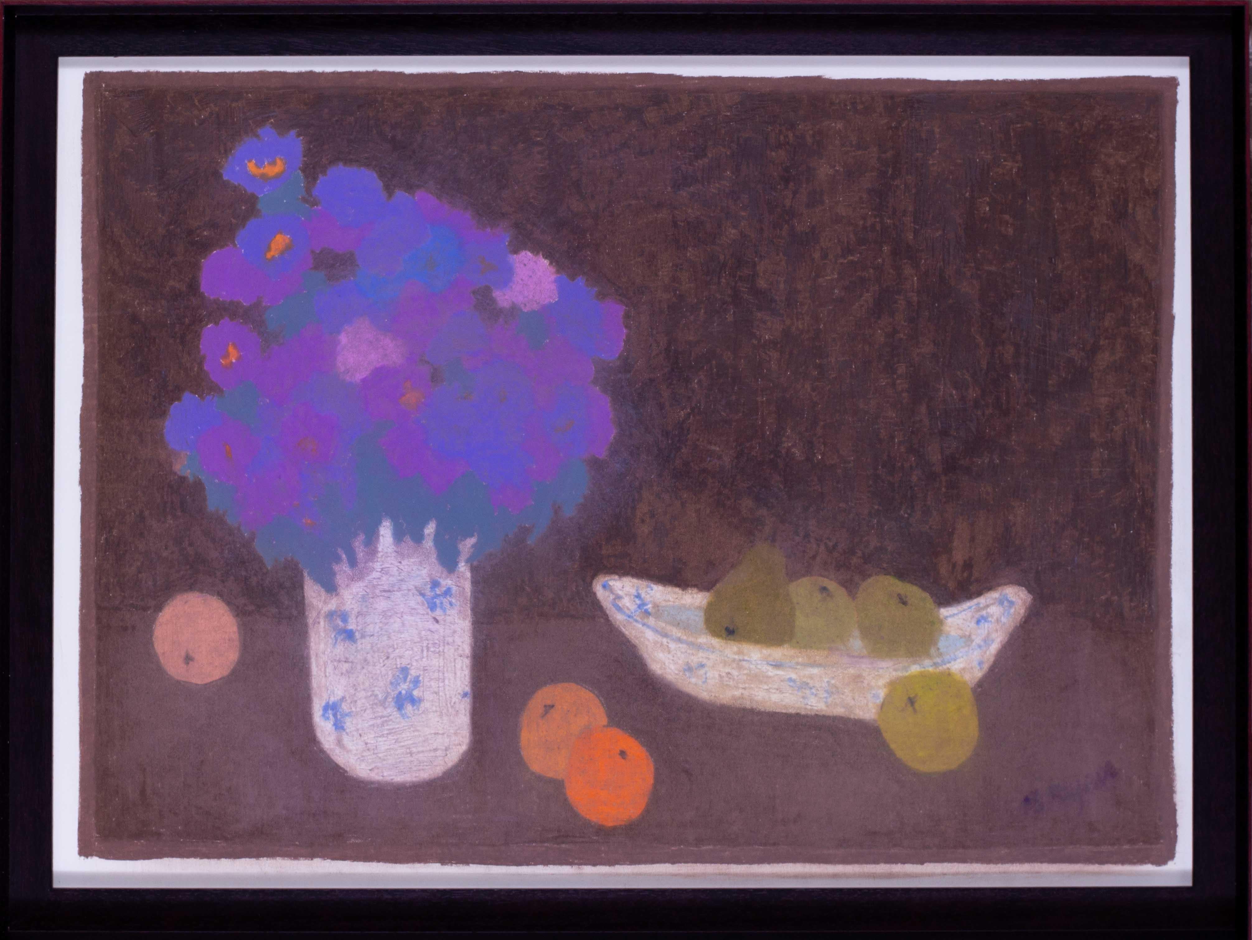 Estudio al pastel Modern British de flores con naranjas y peras por Bernard Myers