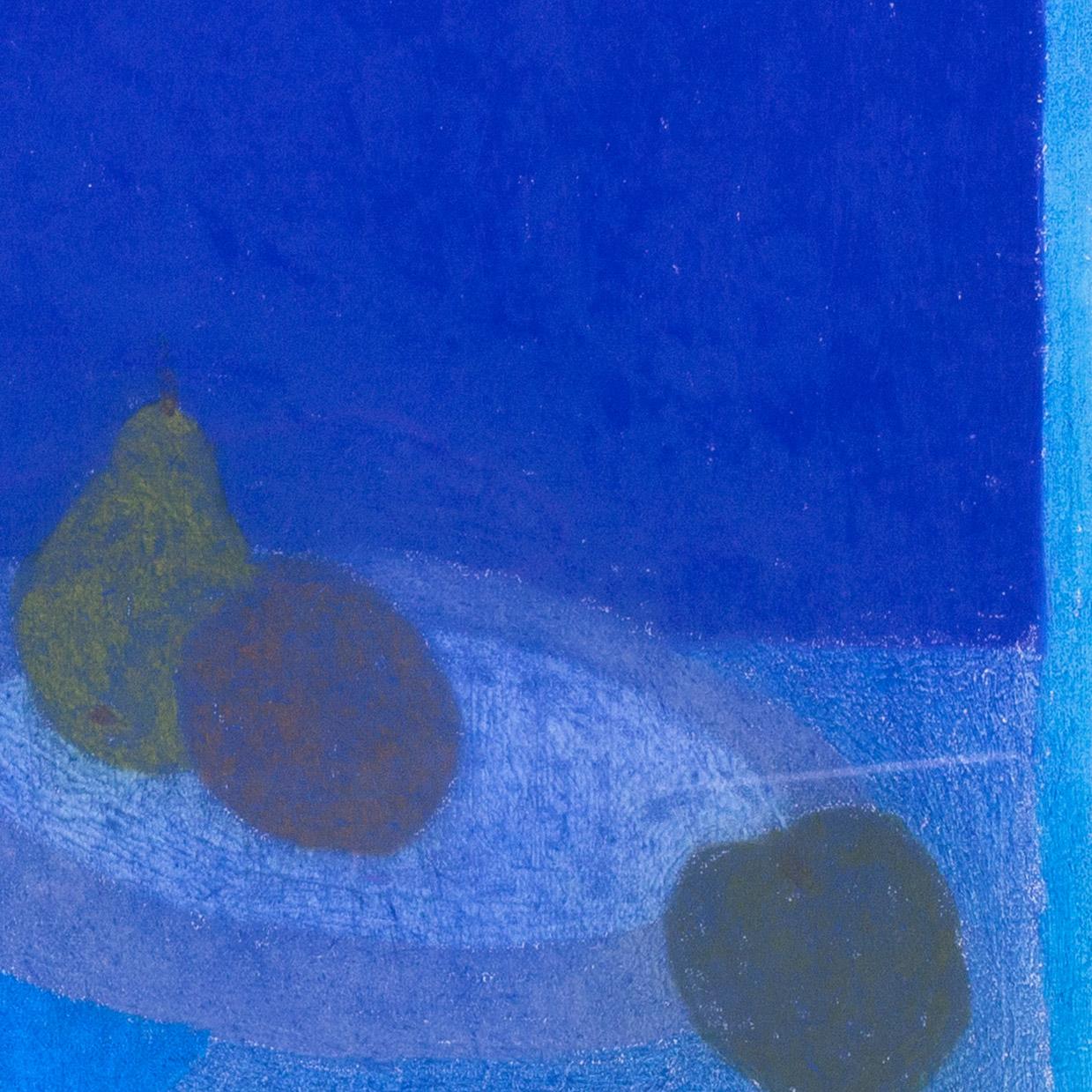 Studio a pastello Modern British Natura morta su blu di Bernard Myers in vendita 5