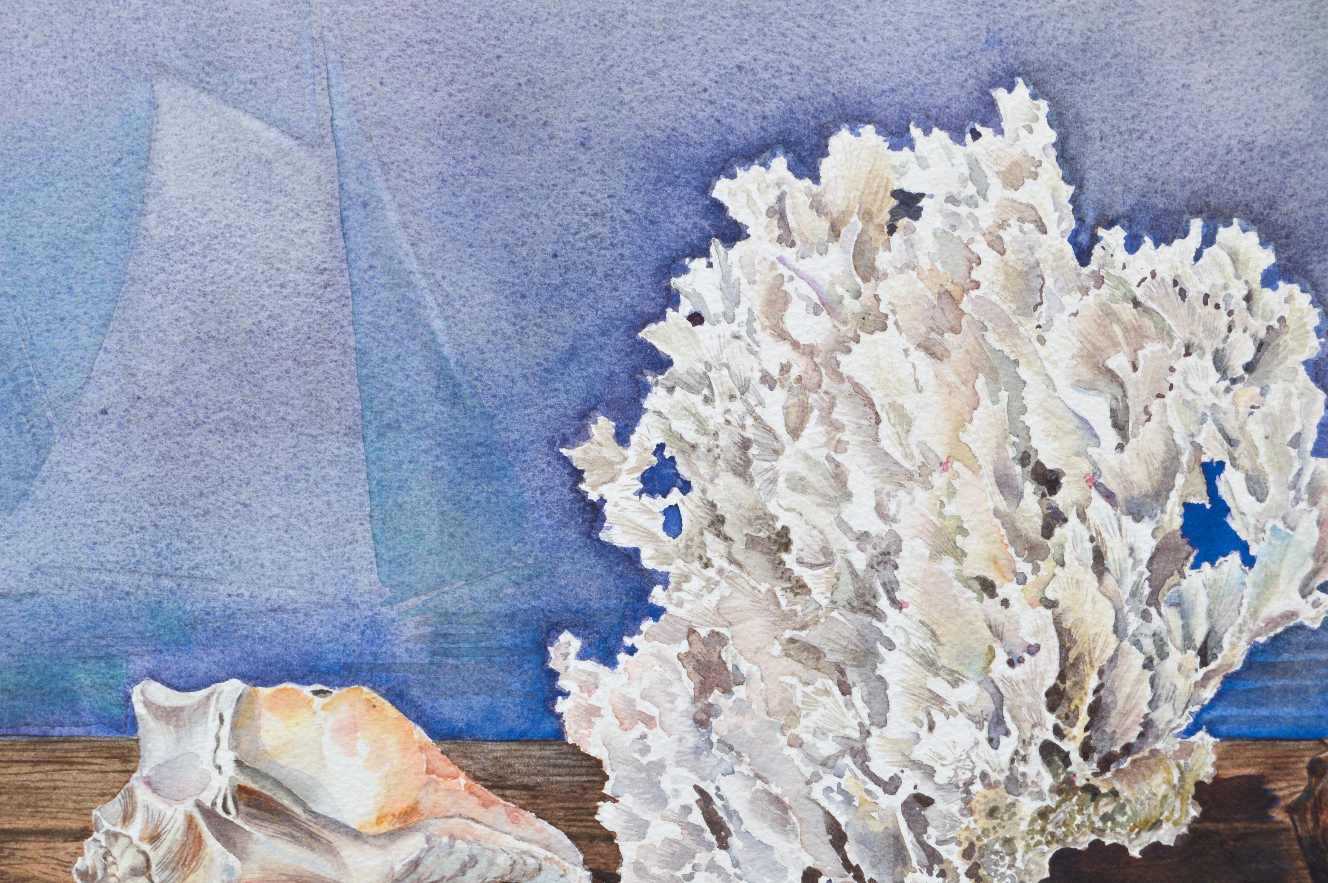 Mid-Century Muscheln und Korallen Stillleben (Grau), Still-Life, von Joseph Yeager