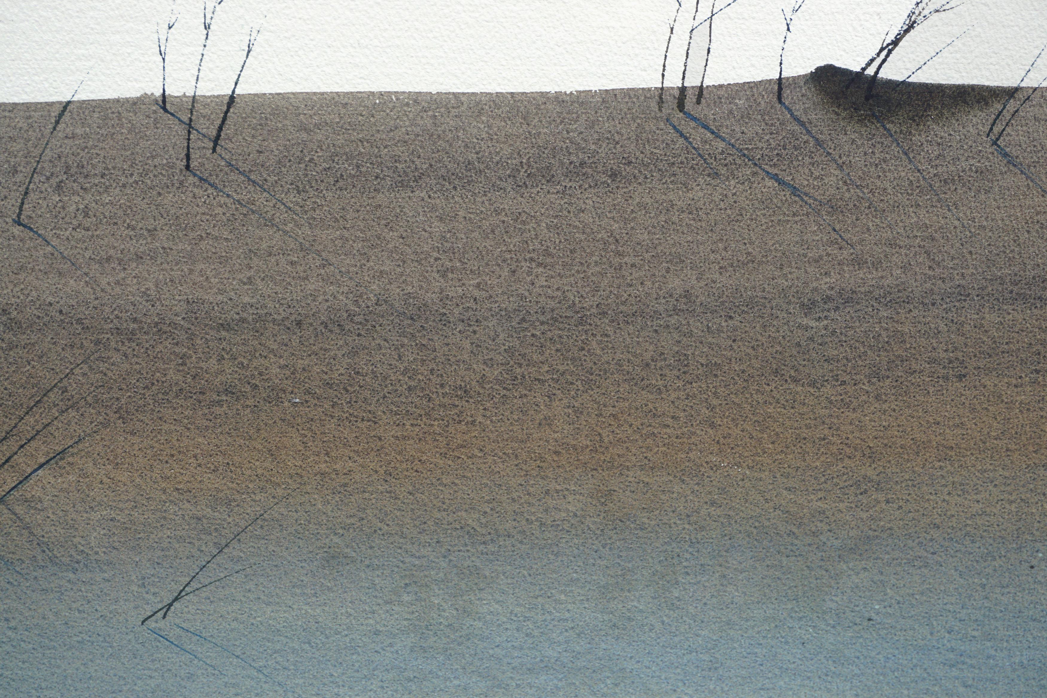 Merveilleuse aquarelle minimaliste d'une dune de sable avec de l'herbe et des oiseaux par Ed Walaitis (américain, 1914-2005), 1978. Signé et daté en bas à gauche. État : excellent. Présenté dans un cadre en bois clair avec plexiglas. Taille de